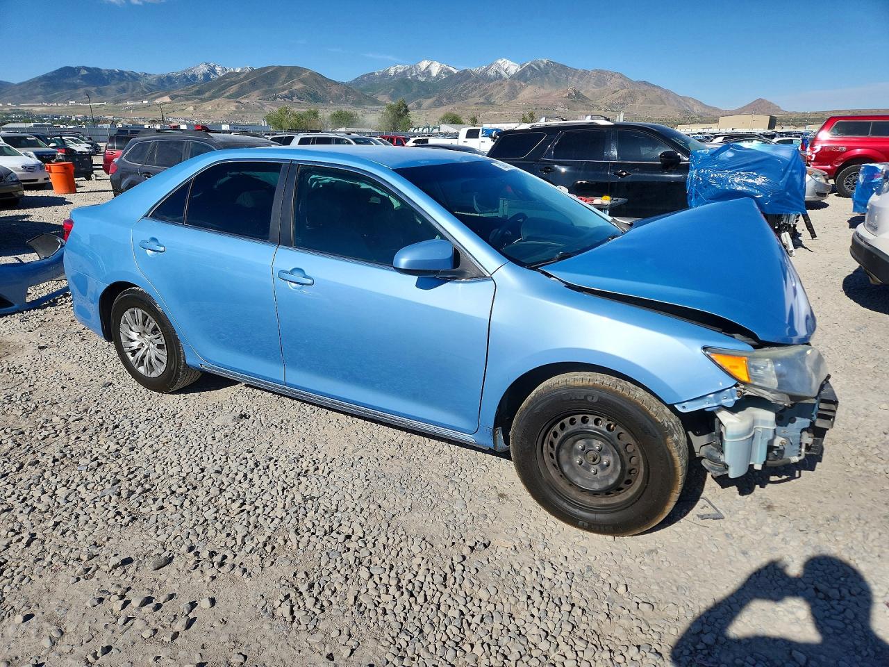2012 Toyota Camry Le Blue vin: 4T4BF1FK2CR237187