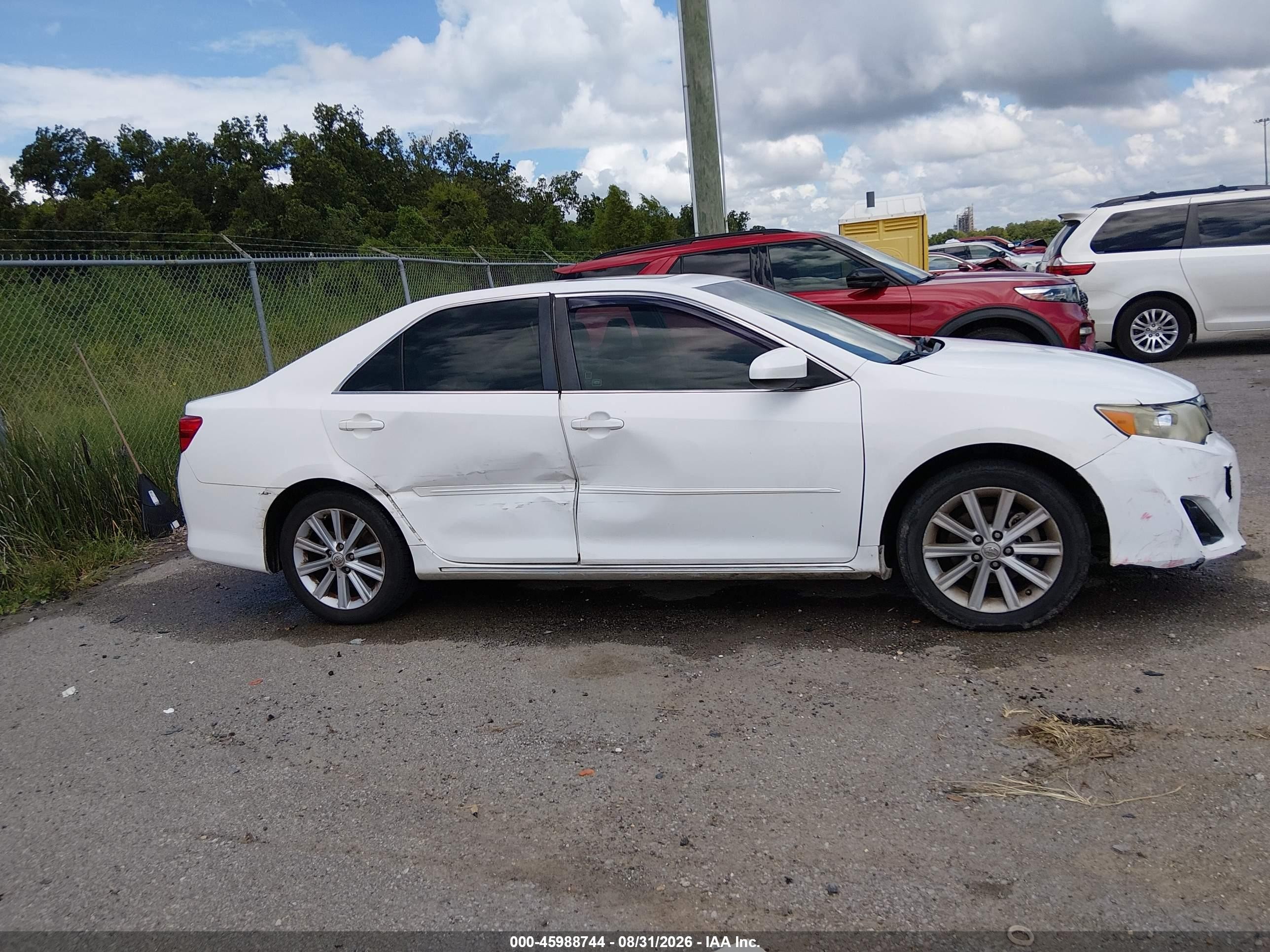 2012 Toyota Camry Xle Белый vin: 4T4BF1FK2CR246357