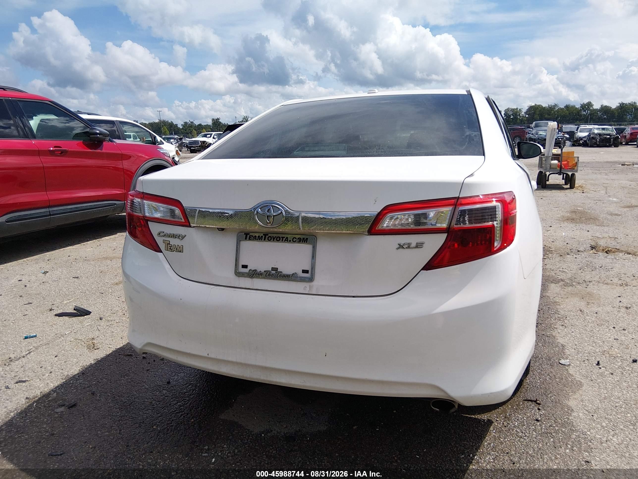 2012 Toyota Camry Xle Белый vin: 4T4BF1FK2CR246357