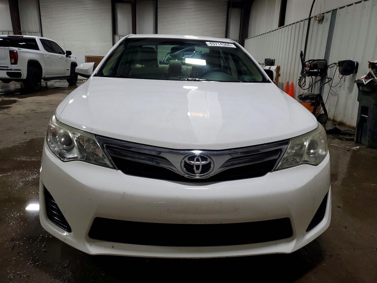 2012 Toyota Camry Le White vin: 4T4BF1FK2CR249047