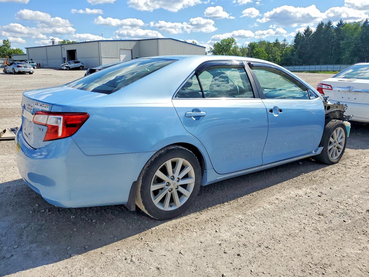 2012 Toyota Camry Xle Blue vin: 4T4BF1FK2CR249694