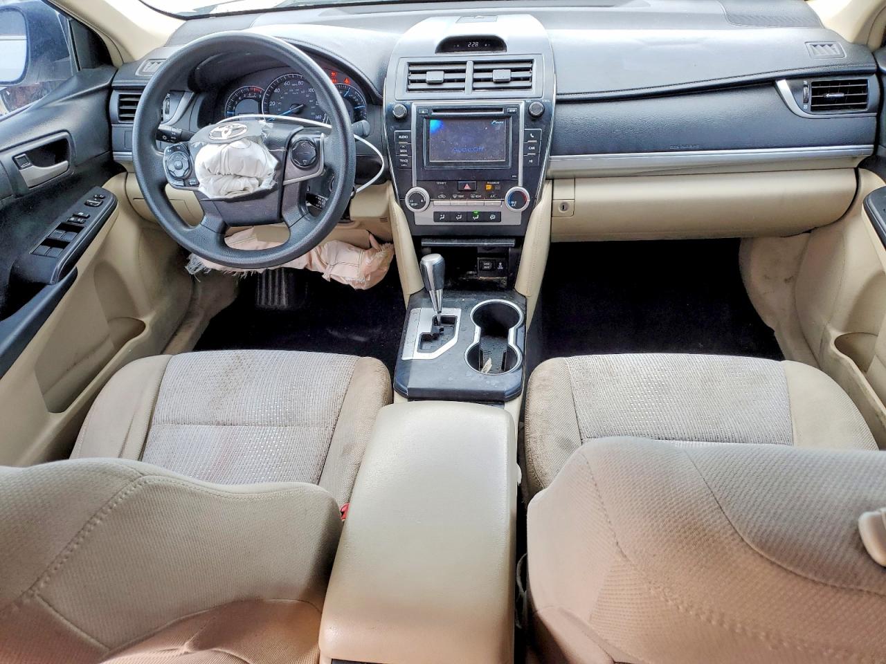 2012 Toyota Camry Le White vin: 4T4BF1FK2CR251932