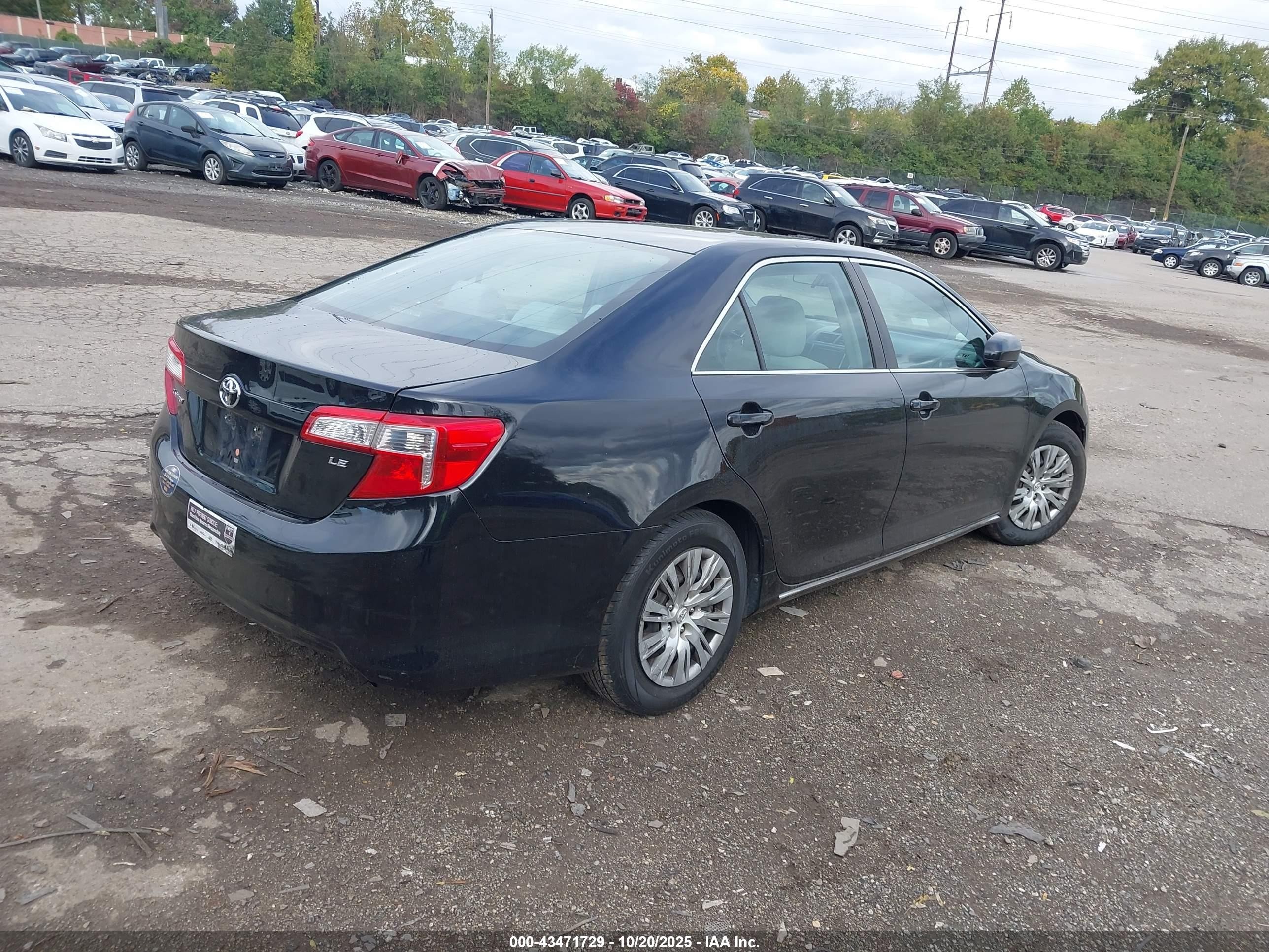 2012 Toyota Camry Le Black vin: 4T4BF1FK2CR268164