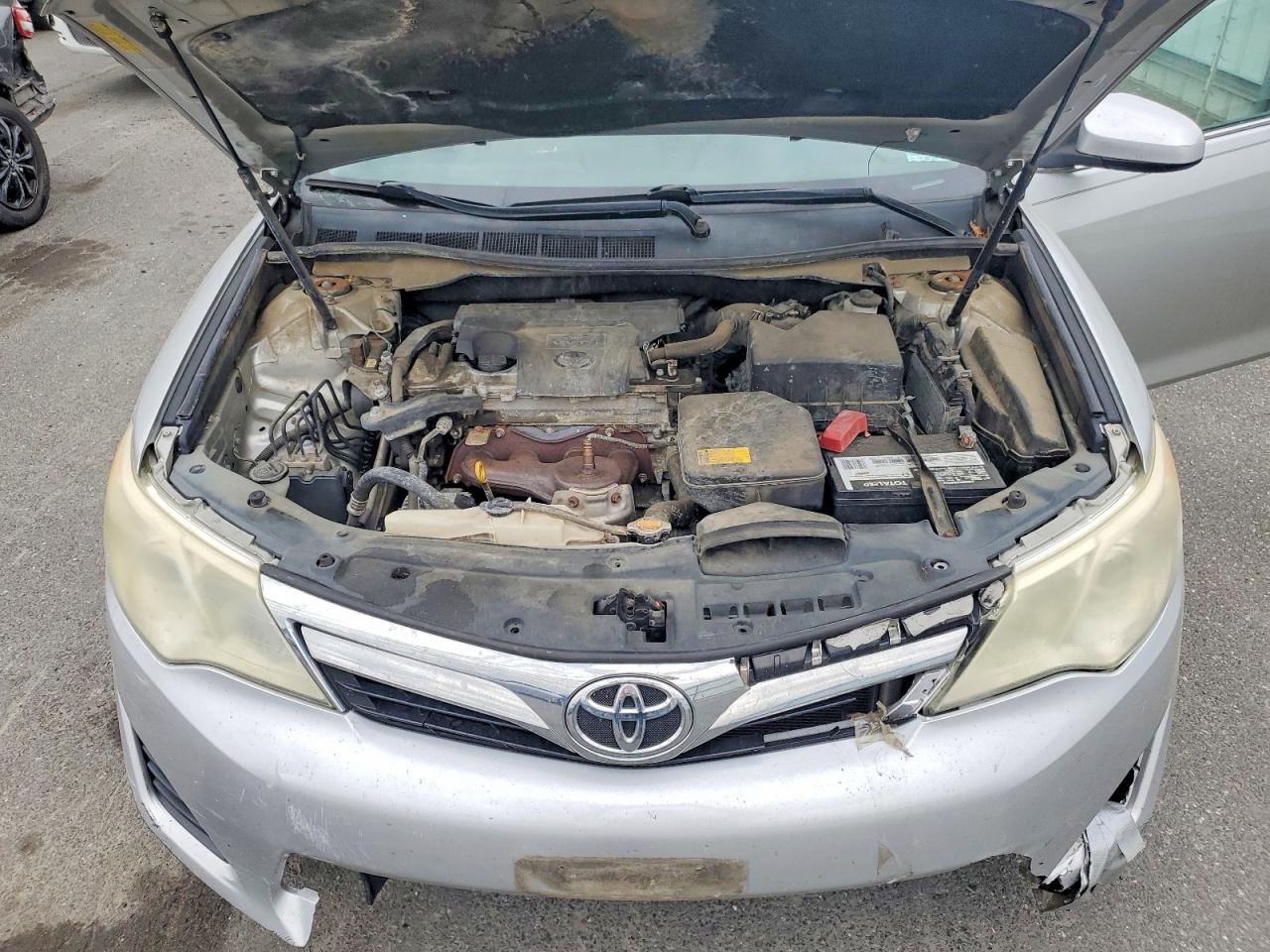 2013 Toyota Camry Silver vin: 4T4BF1FK2DR293437