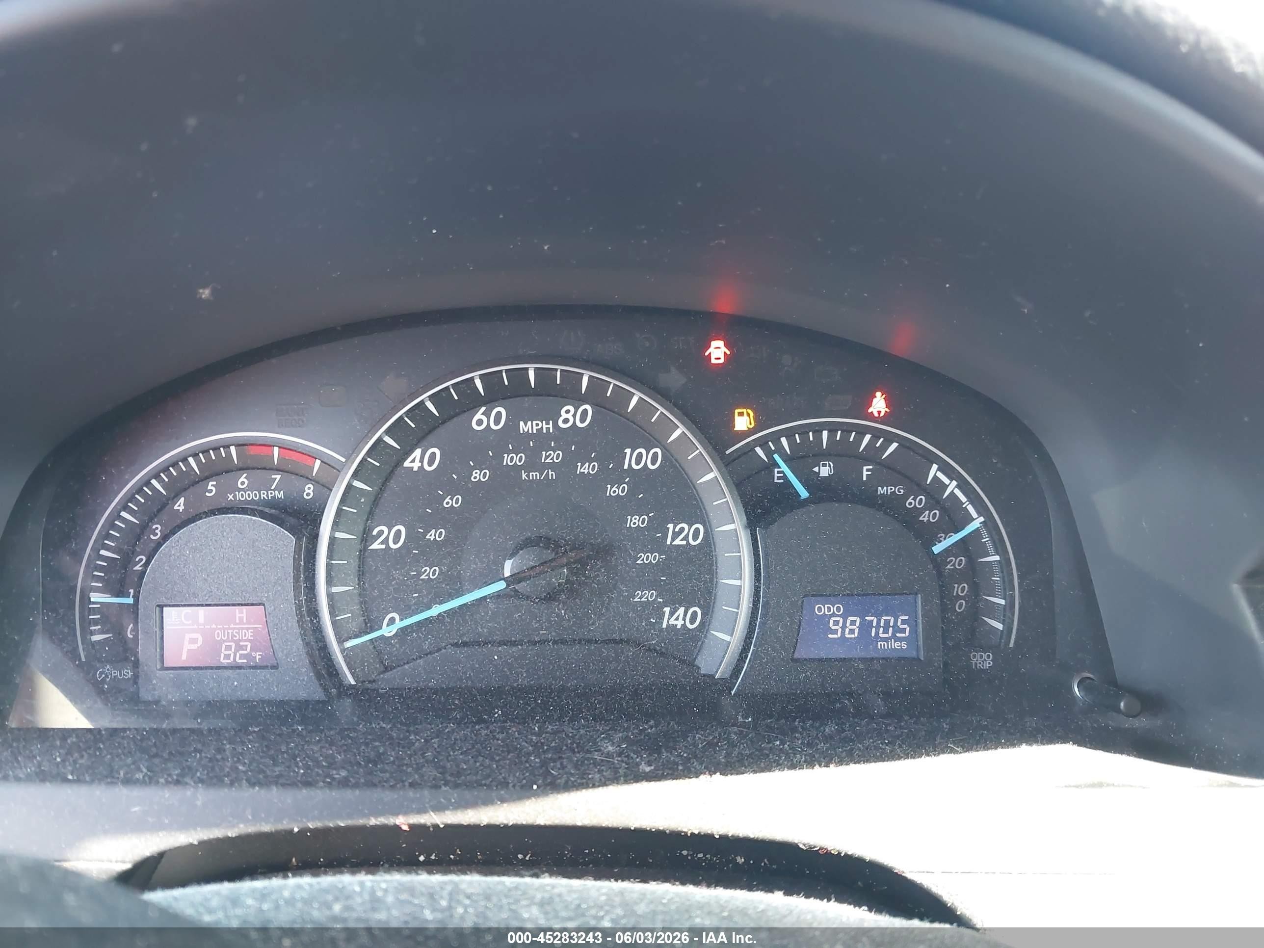 2013 Toyota Camry Le Gray vin: 4T4BF1FK2DR300192