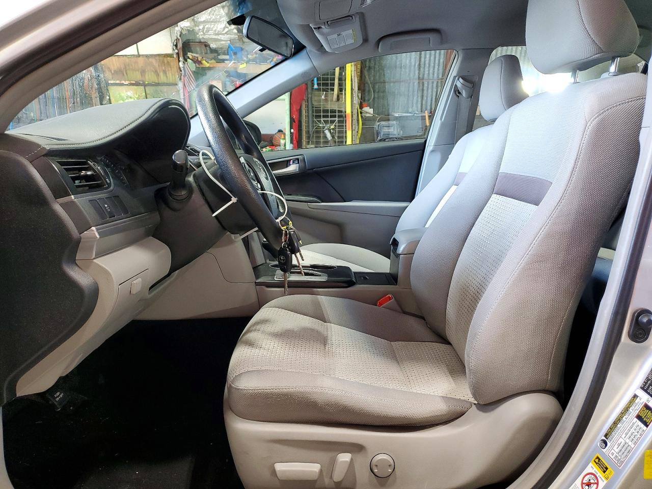 2013 Toyota Camry Le Silver vin: 4T4BF1FK2DR301262