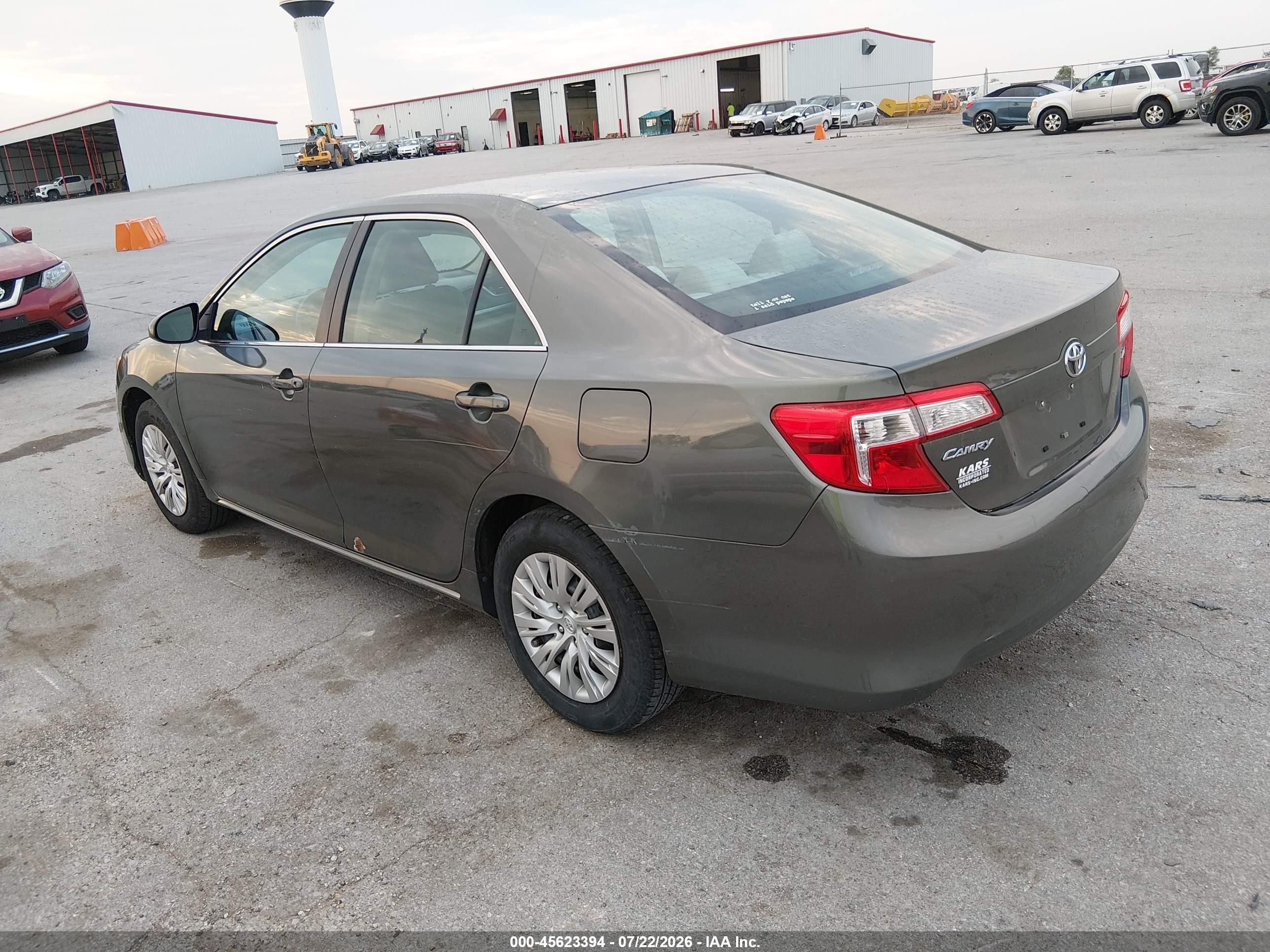 2013 Toyota Camry Le Бордовый vin: 4T4BF1FK2DR330454
