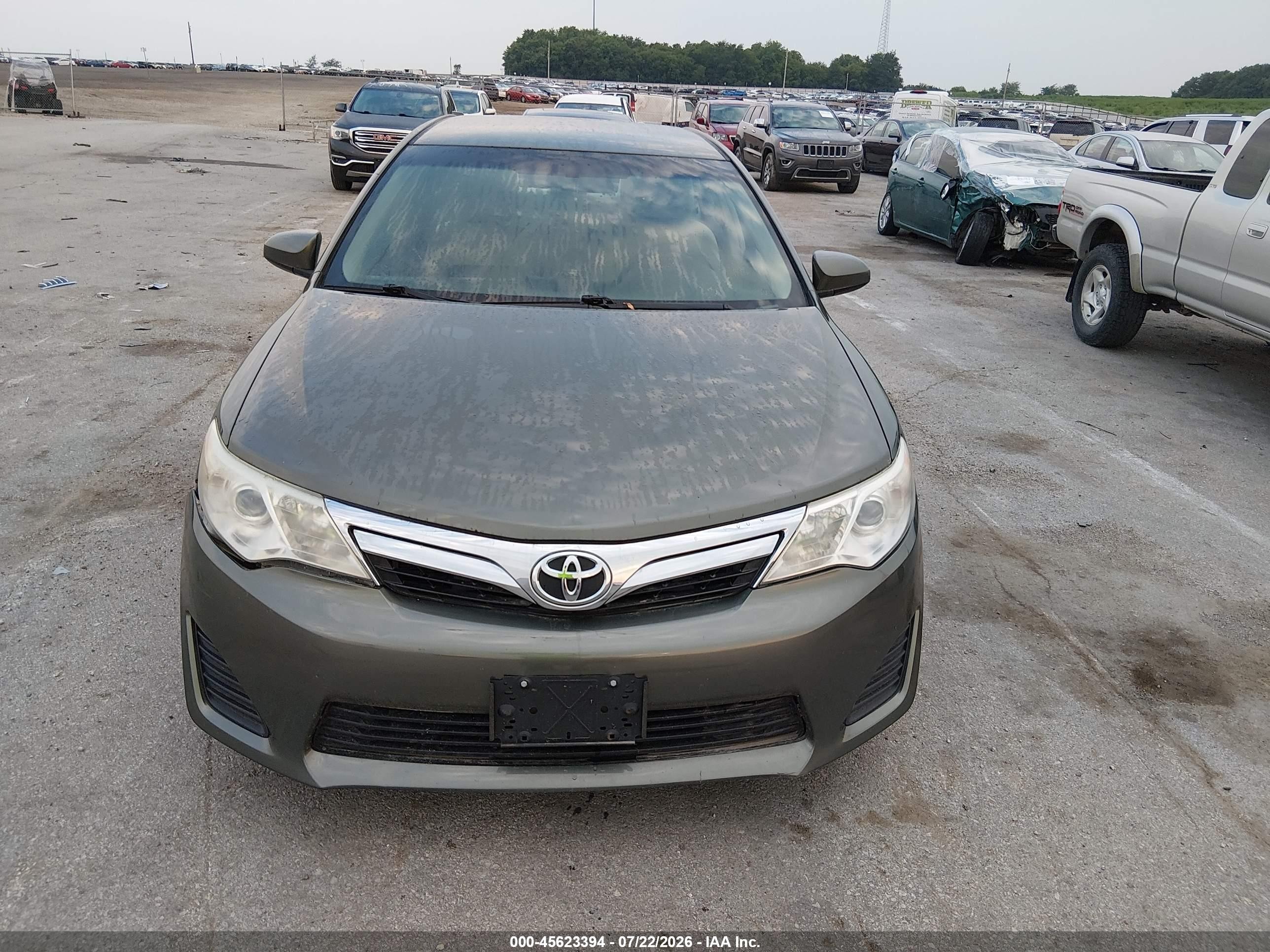 2013 Toyota Camry Le Бордовый vin: 4T4BF1FK2DR330454