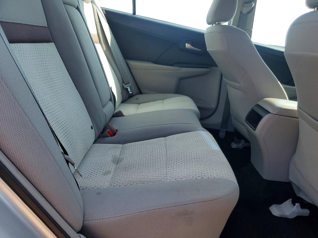 2013 Toyota Camry Le Silver vin: 4T4BF1FK2DR332933