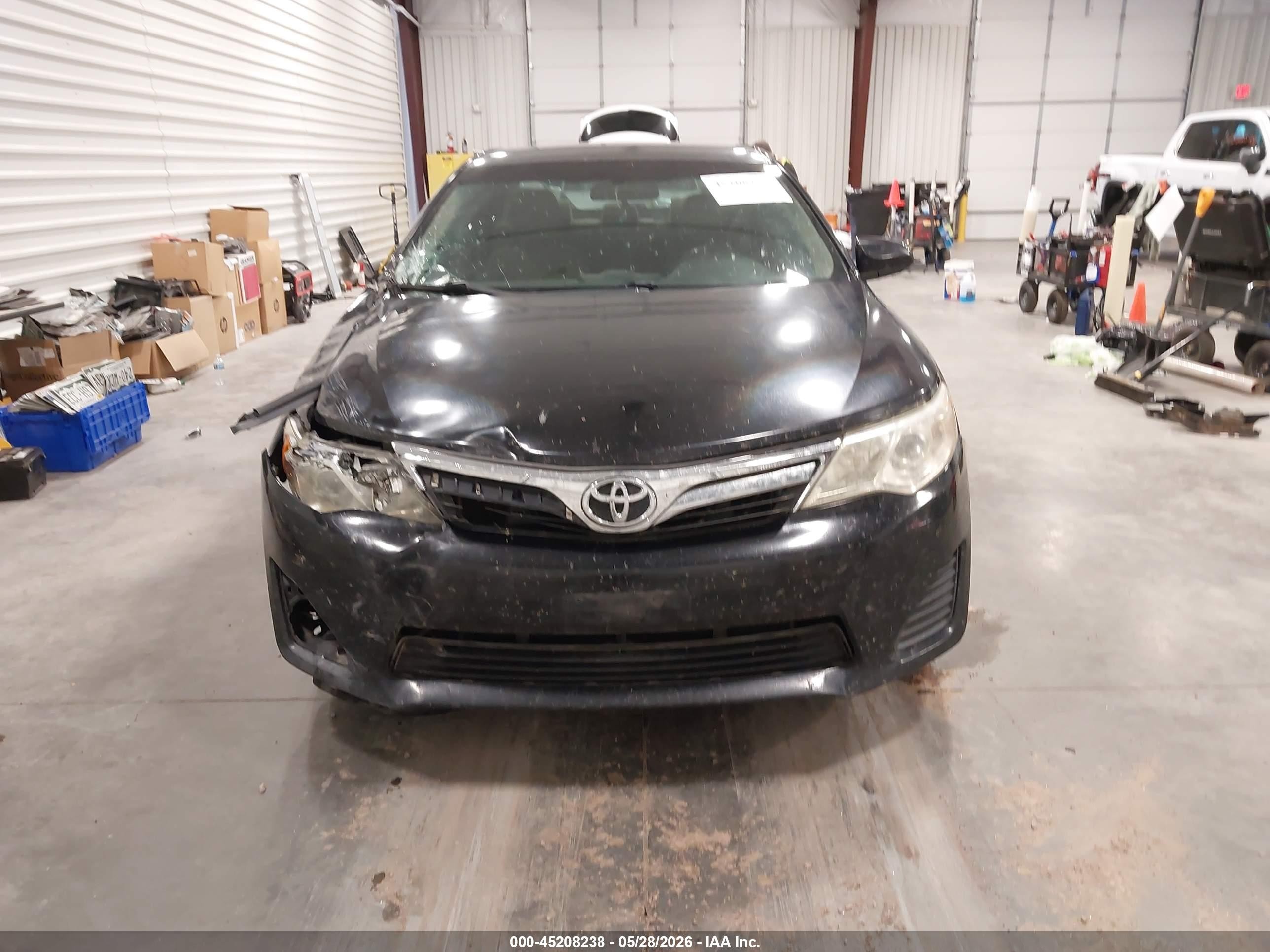 2014 Toyota Camry Le Black vin: 4T4BF1FK2ER337633