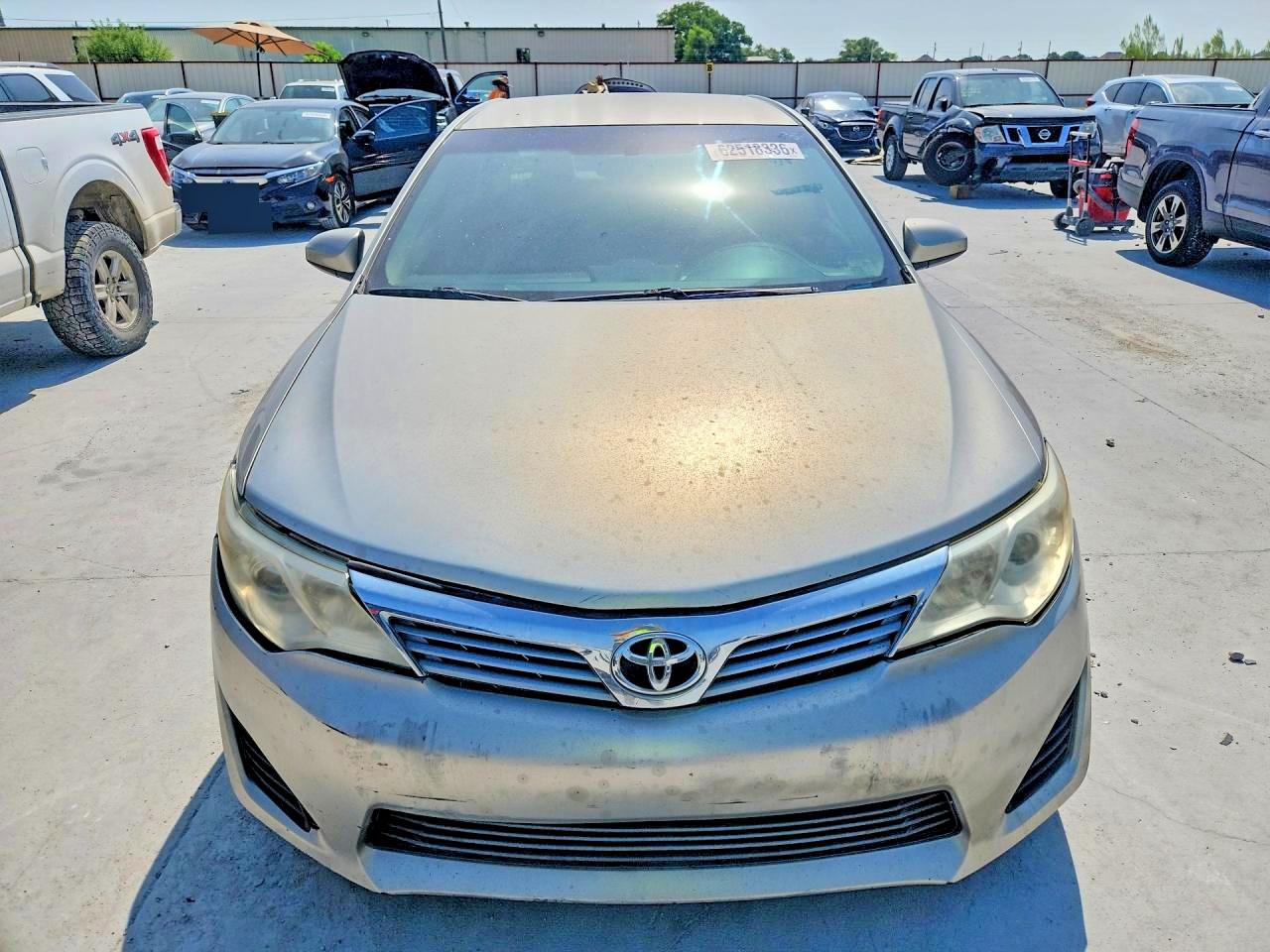 2014 Toyota Camry L Бежевый vin: 4T4BF1FK2ER340628