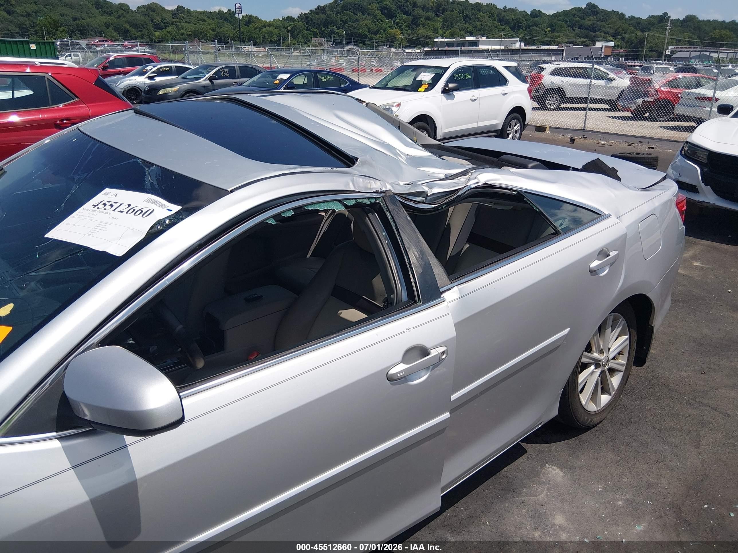 2014 Toyota Camry Xle Silver vin: 4T4BF1FK2ER351418