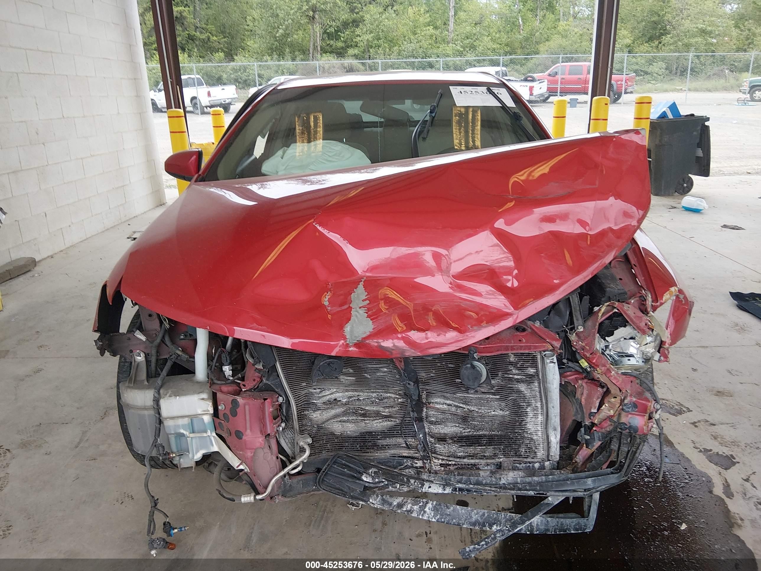 2014 Toyota Camry Le Red vin: 4T4BF1FK2ER389389