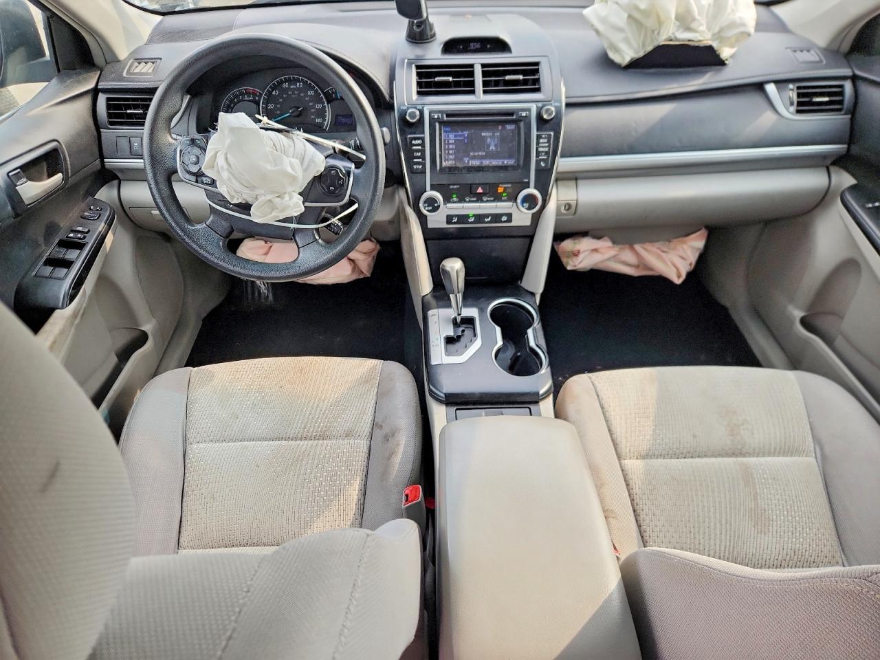 2014 Toyota Camry Le Gray vin: 4T4BF1FK2ER393975