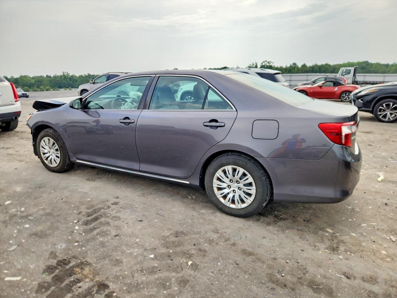 2014 Toyota Camry Le Gray vin: 4T4BF1FK2ER393975