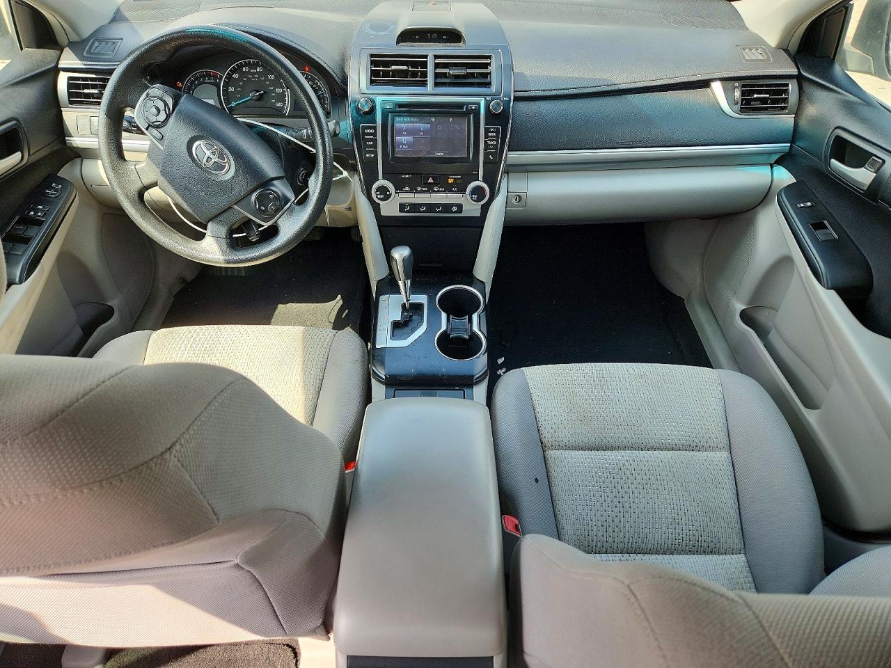 2014 Toyota Camry Le Gray vin: 4T4BF1FK2ER406238