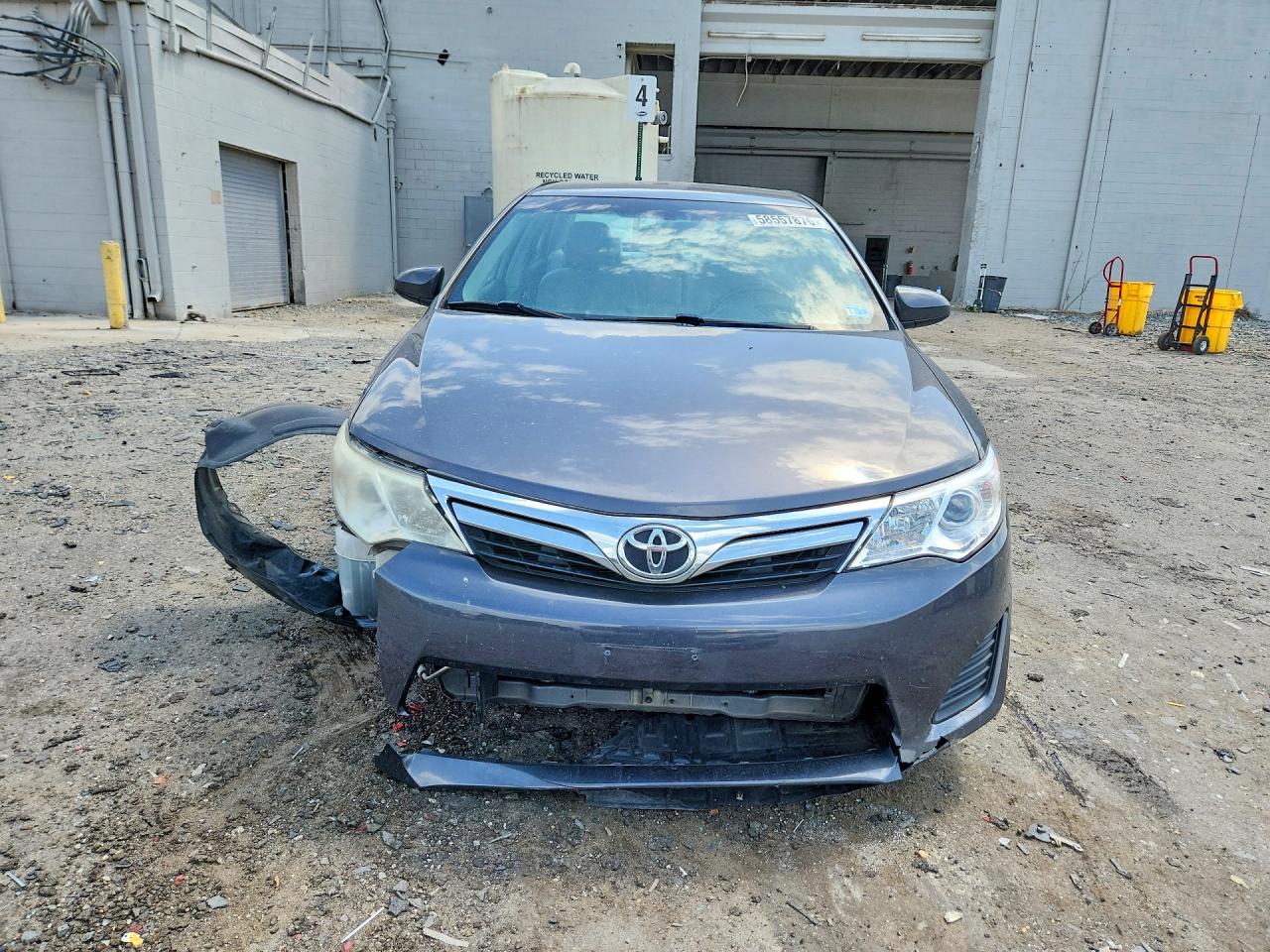 2014 Toyota Camry Le Gray vin: 4T4BF1FK2ER406238