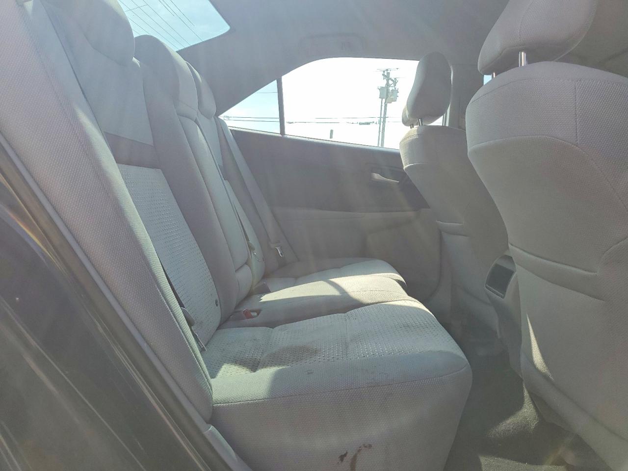 2014 Toyota Camry Le Серый vin: 4T4BF1FK2ER407017