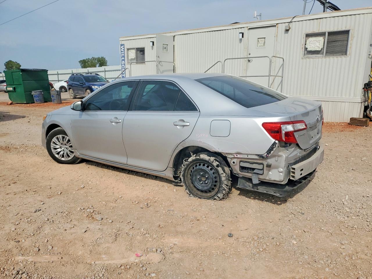 2014 Toyota Camry Le Silver vin: 4T4BF1FK2ER416624