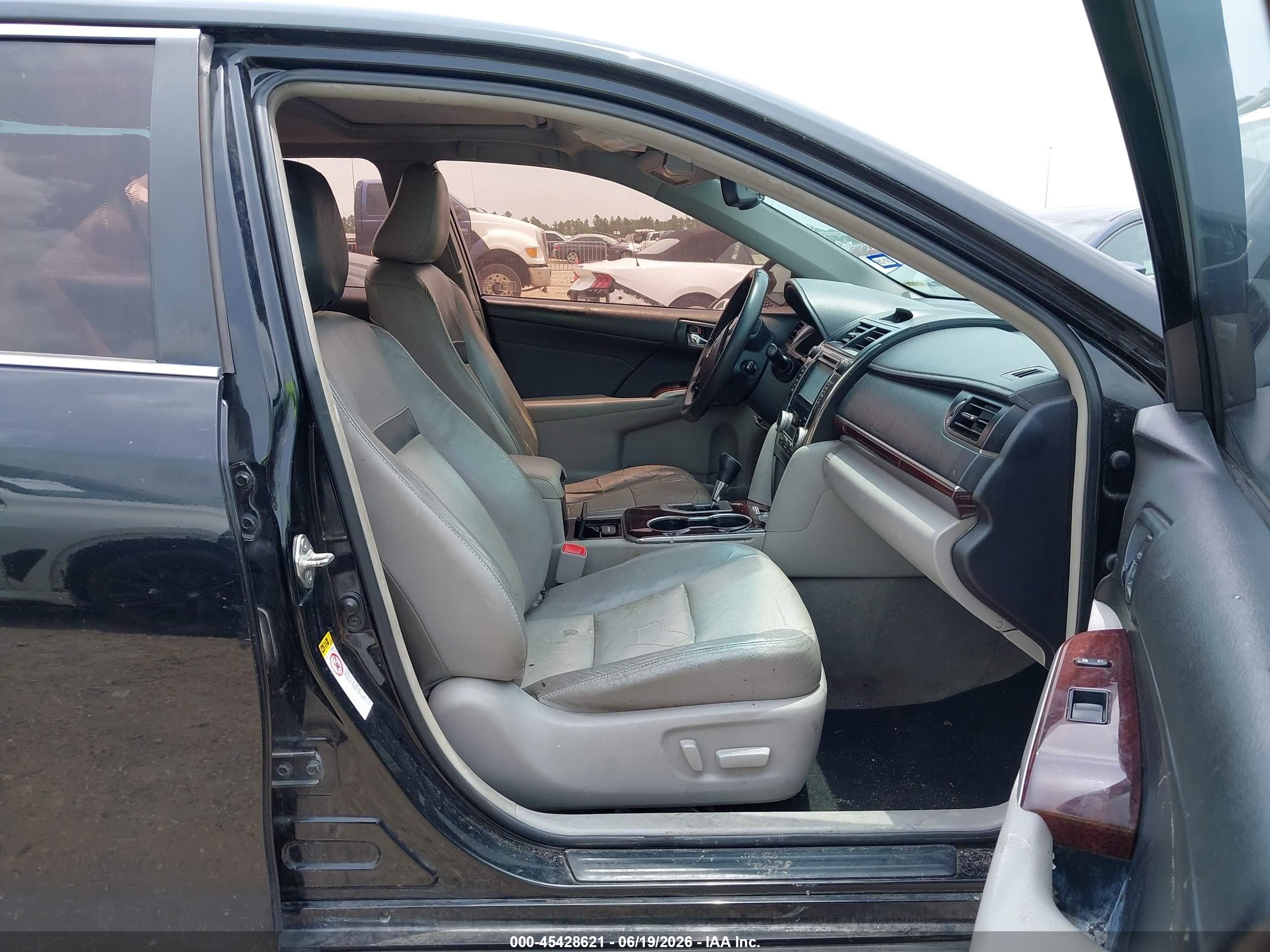 2014 Toyota Camry Xle Black vin: 4T4BF1FK2ER417532