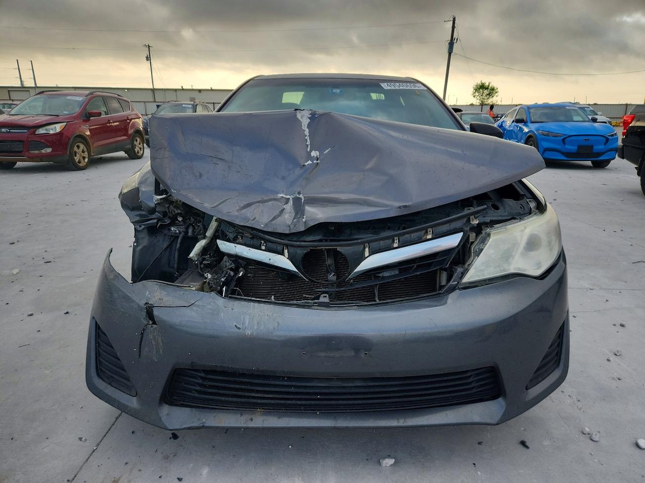 2014 Toyota Camry Le Gray vin: 4T4BF1FK2ER417725