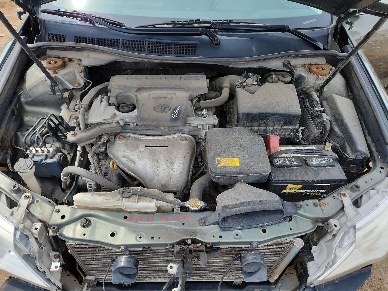 2014 Toyota Camry Le Gray vin: 4T4BF1FK2ER436503