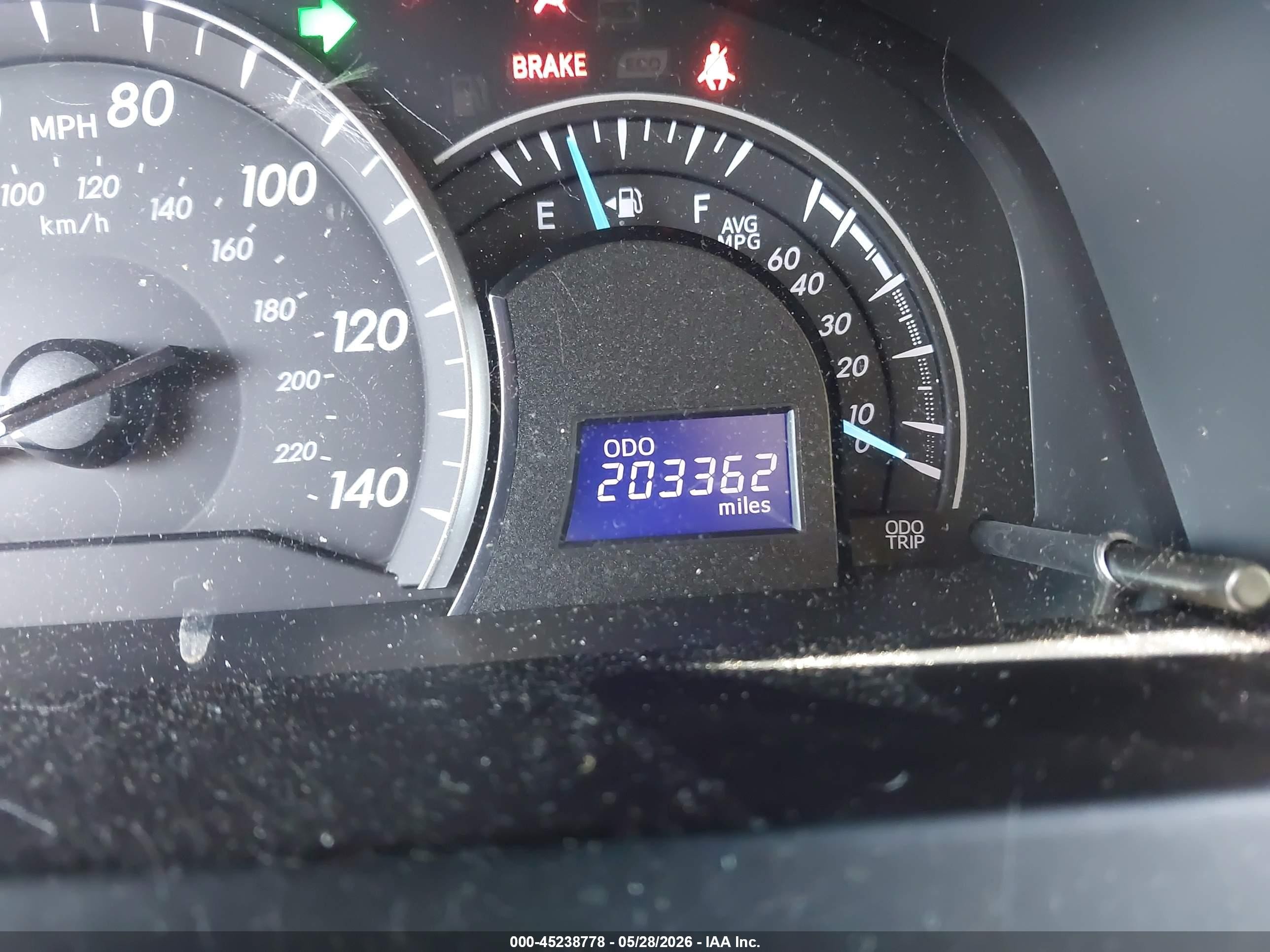 2014 Toyota Camry Le Gray vin: 4T4BF1FK2ER438140