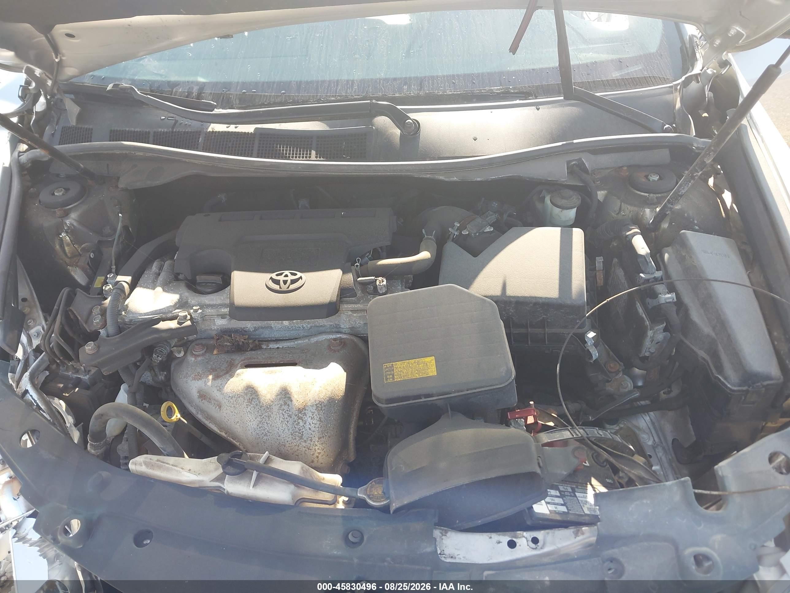 2014 Toyota Camry Le Silver vin: 4T4BF1FK2ER444858