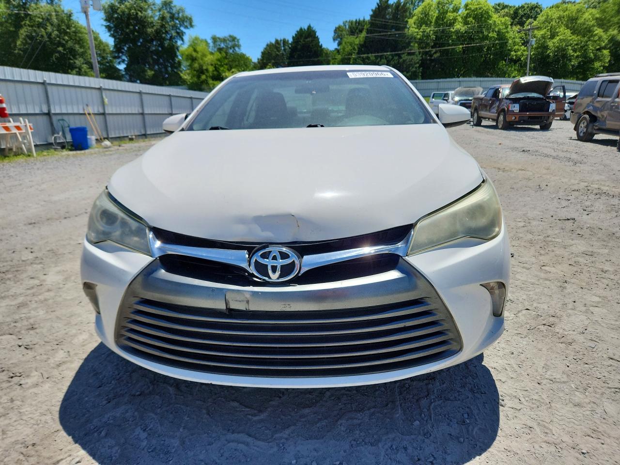 2015 Toyota Camry Le White vin: 4T4BF1FK2FR463640