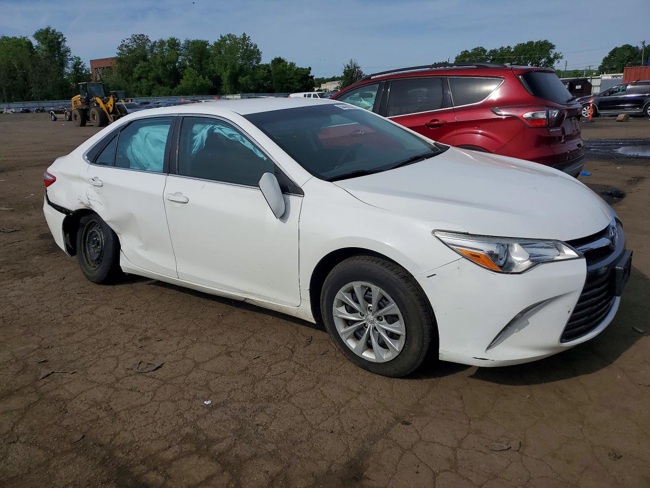 2015 Toyota Camry Le White vin: 4T4BF1FK2FR463654
