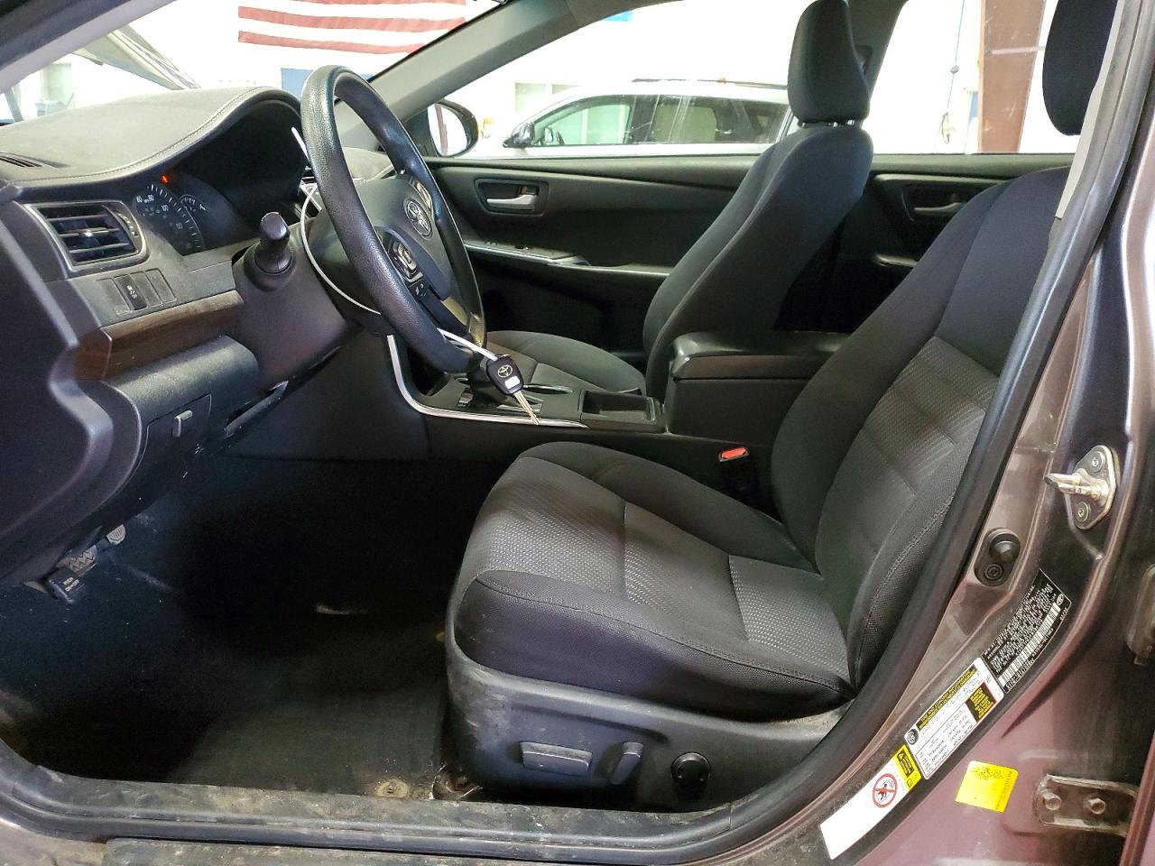 2015 Toyota Camry Le Серый vin: 4T4BF1FK2FR465176