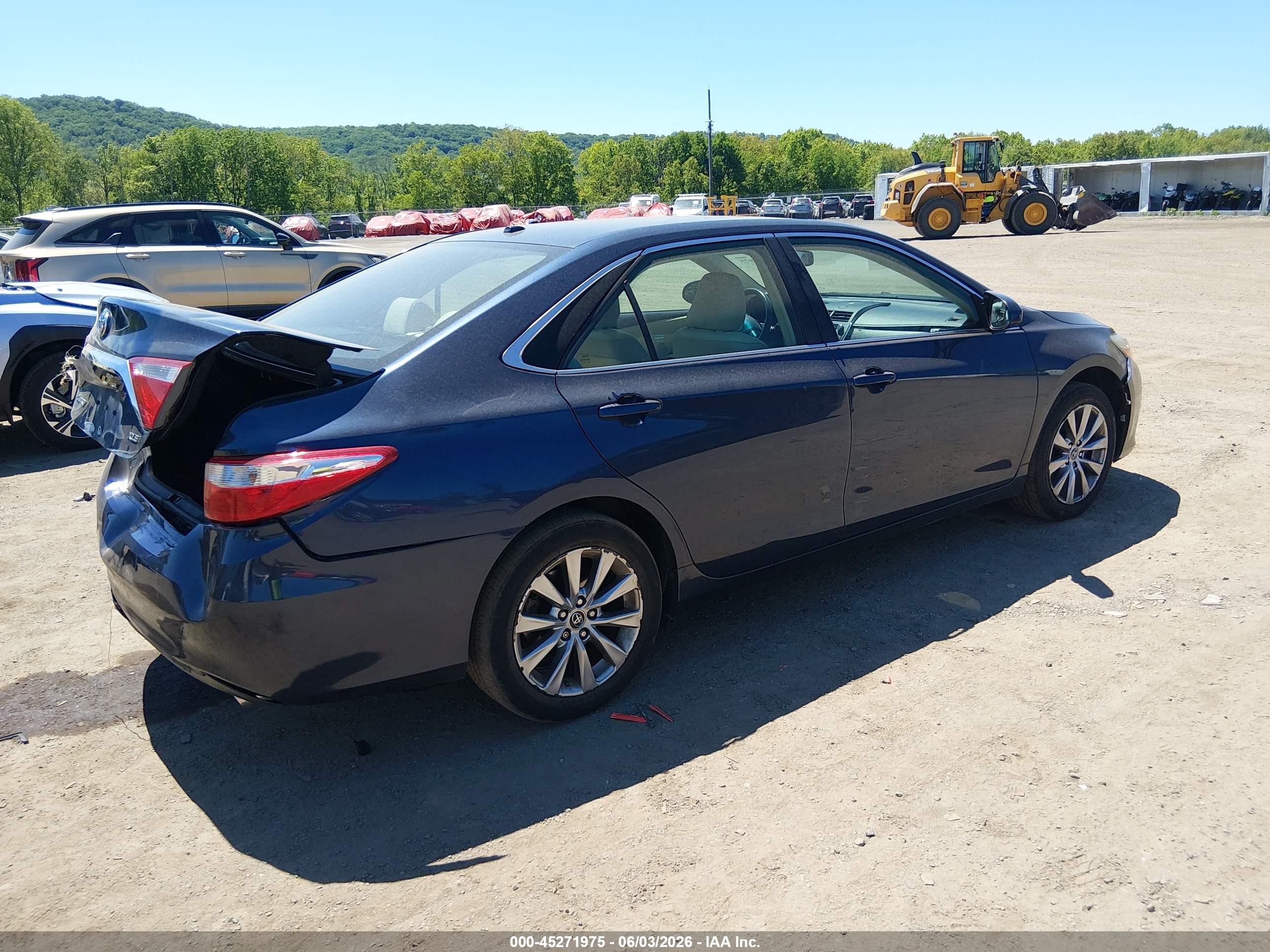 2015 Toyota Camry Xle Dark Blue vin: 4T4BF1FK2FR472984