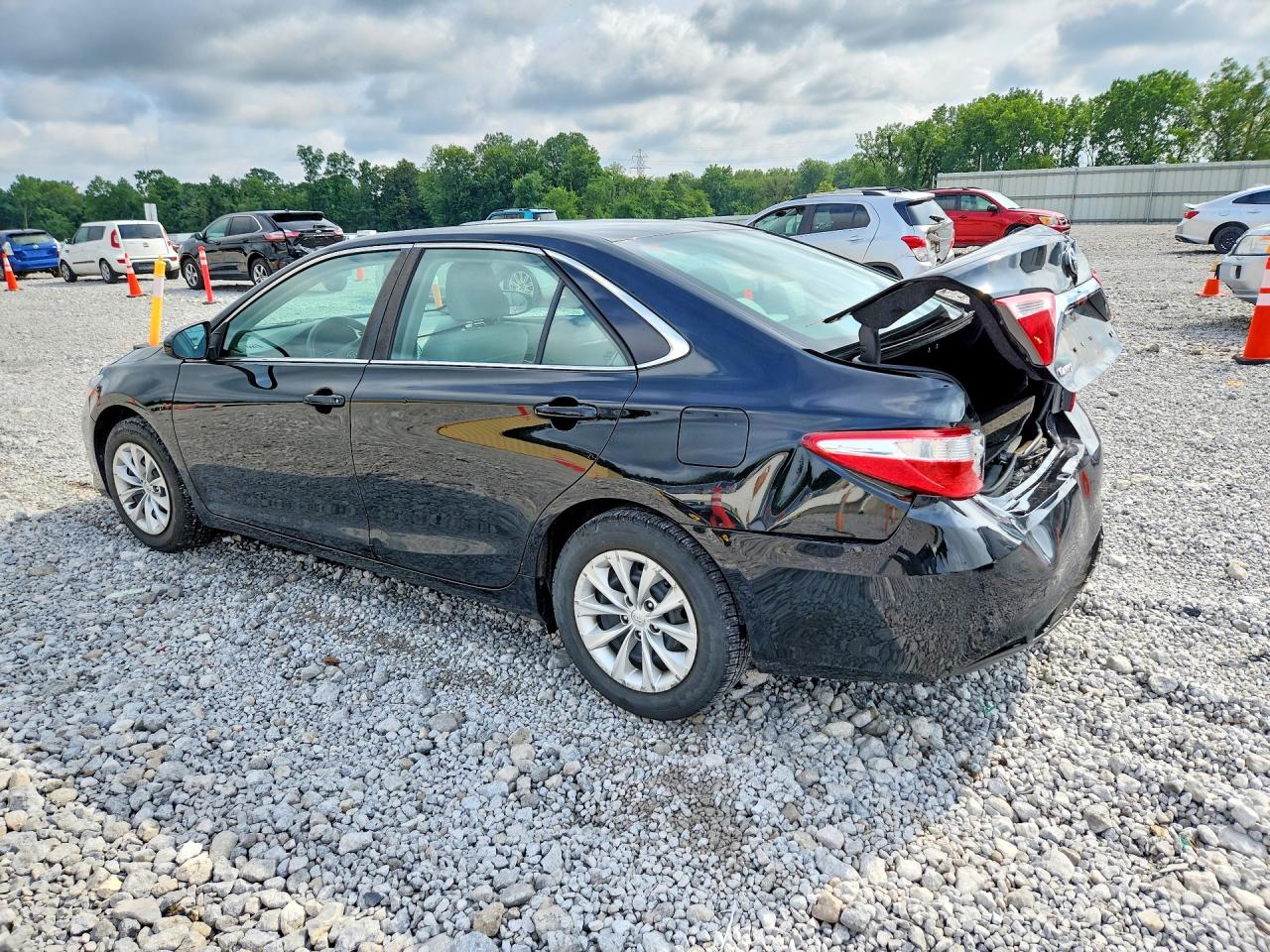 2015 Toyota Camry Le Black vin: 4T4BF1FK2FR480678