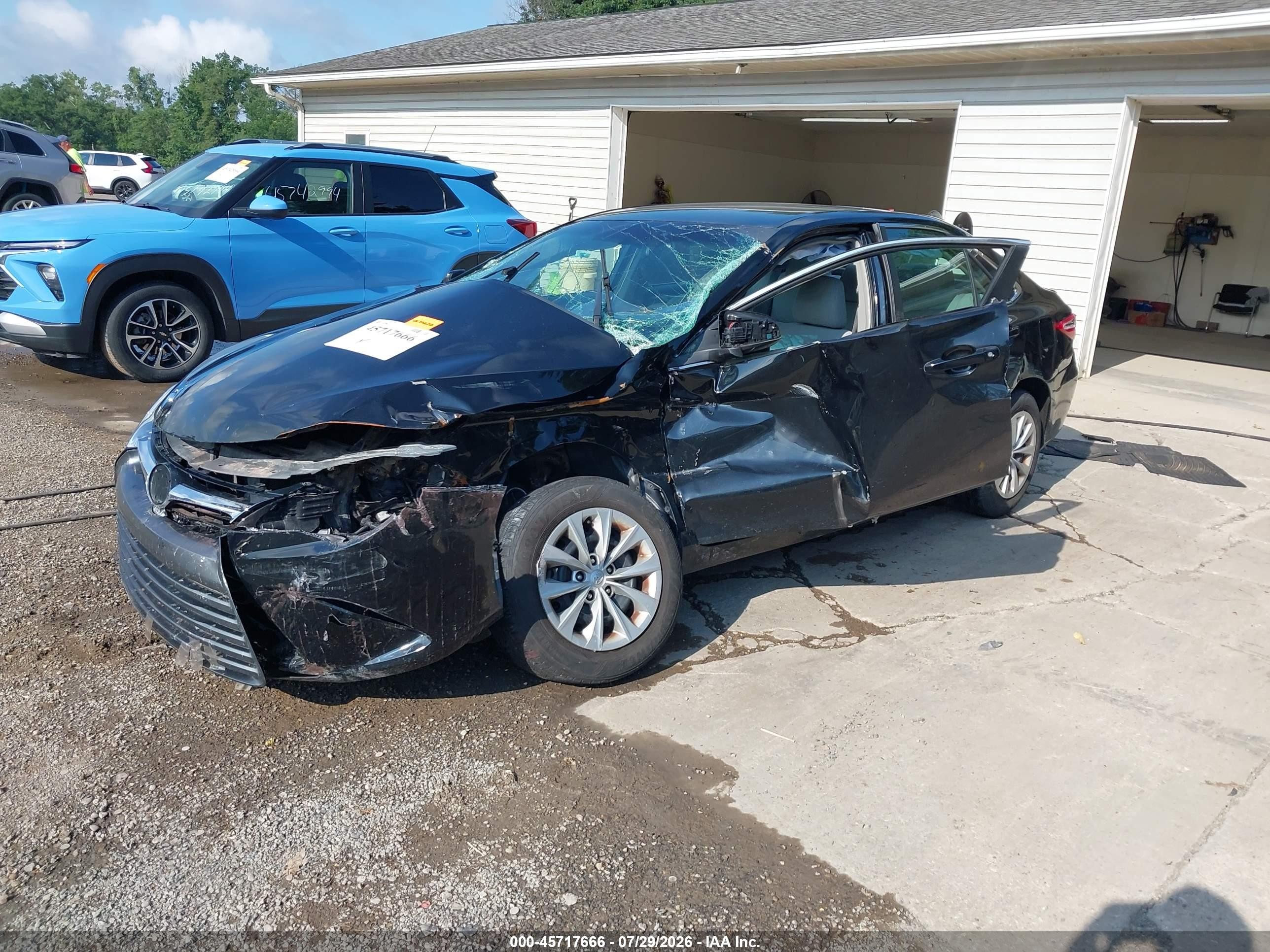 2015 Toyota Camry Le Black vin: 4T4BF1FK2FR481197
