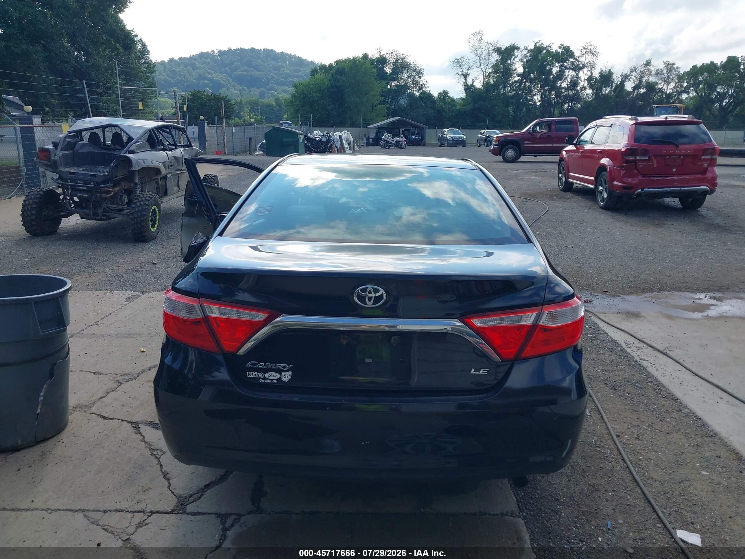 2015 Toyota Camry Le Black vin: 4T4BF1FK2FR481197