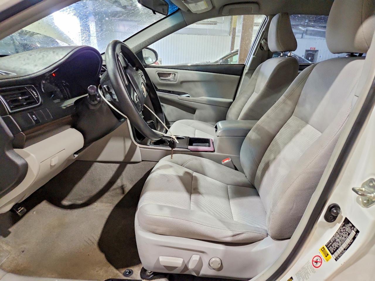 2015 Toyota Camry Le White vin: 4T4BF1FK2FR508589
