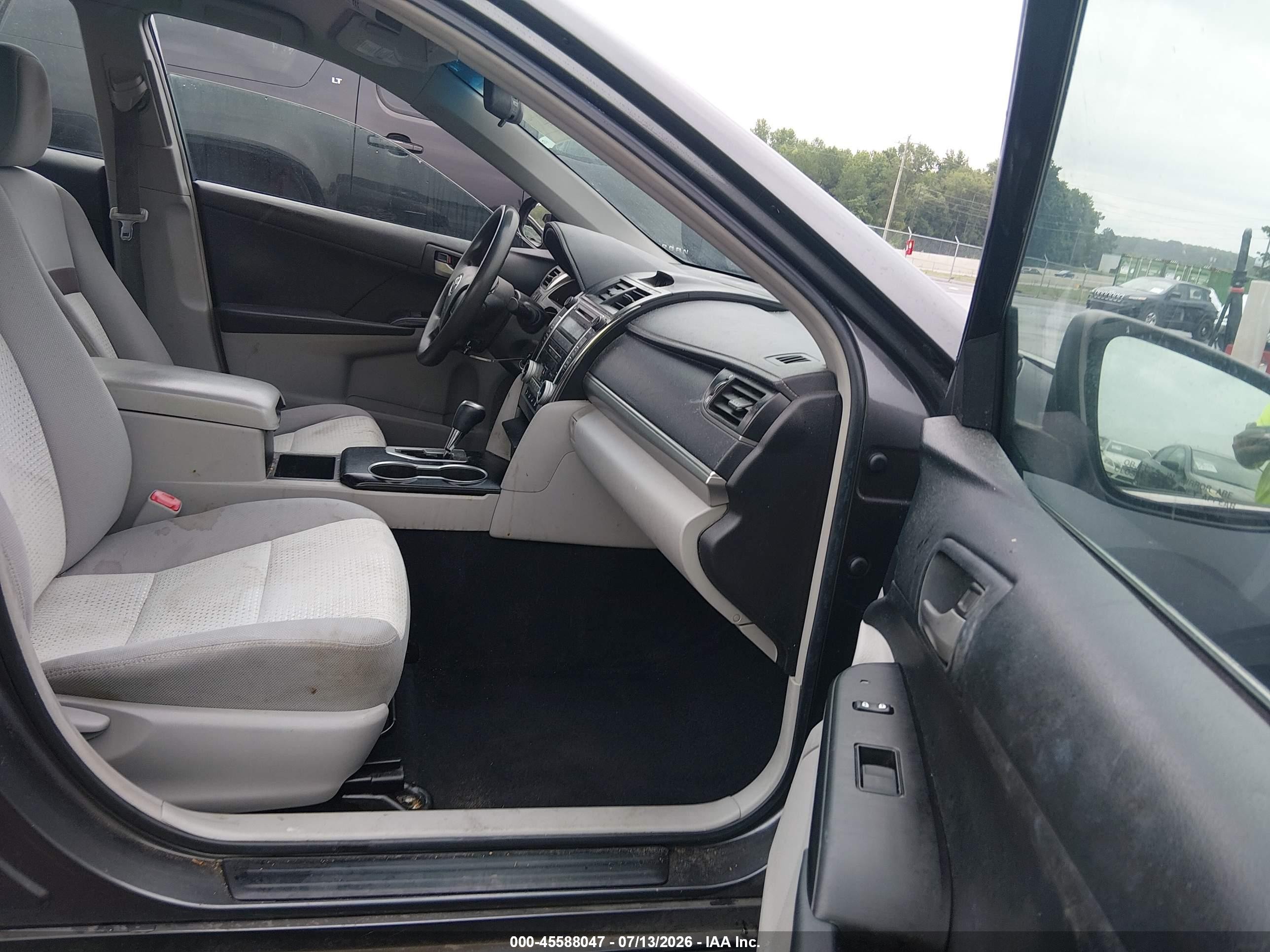 2012 Toyota Camry L Gray vin: 4T4BF1FK3CR183575