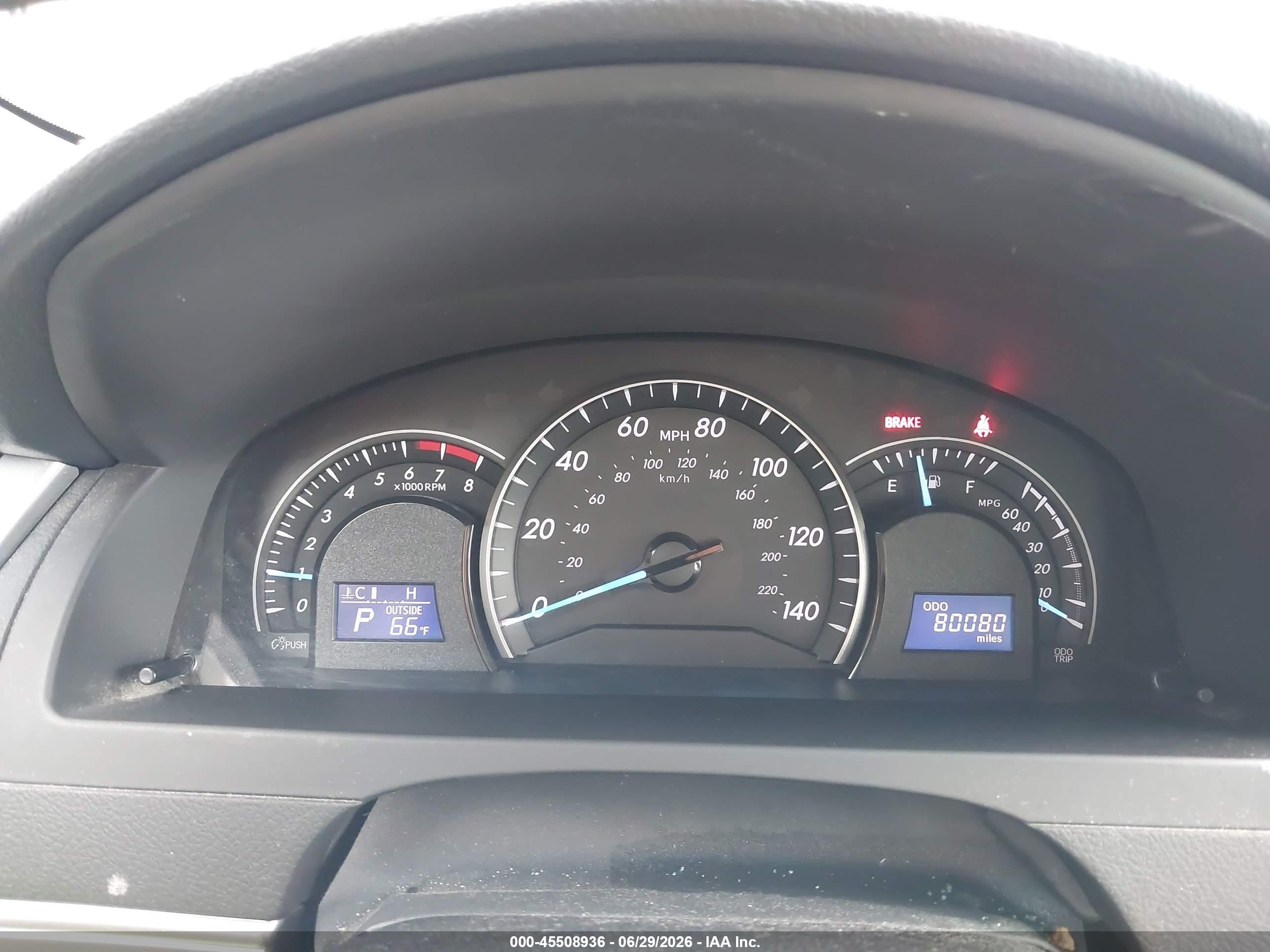 2012 Toyota Camry Le Green vin: 4T4BF1FK3CR184810