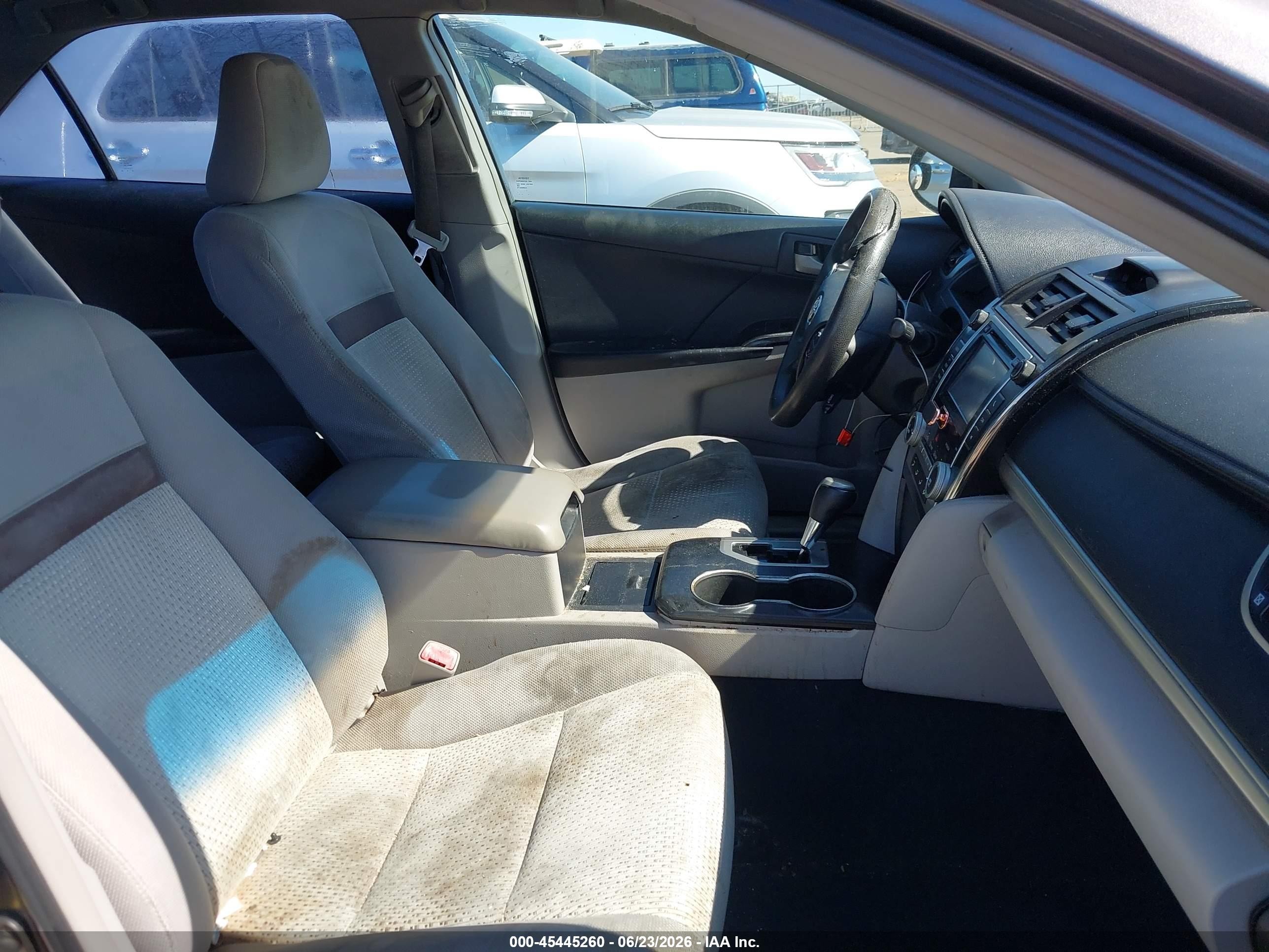 2012 Toyota Camry Le Gray vin: 4T4BF1FK3CR185035
