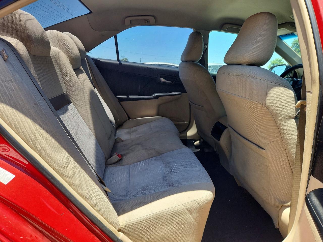 2012 Toyota Camry Le Red vin: 4T4BF1FK3CR200374