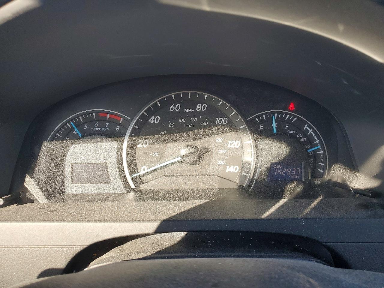 2012 Toyota Camry Le Silver vin: 4T4BF1FK3CR231320