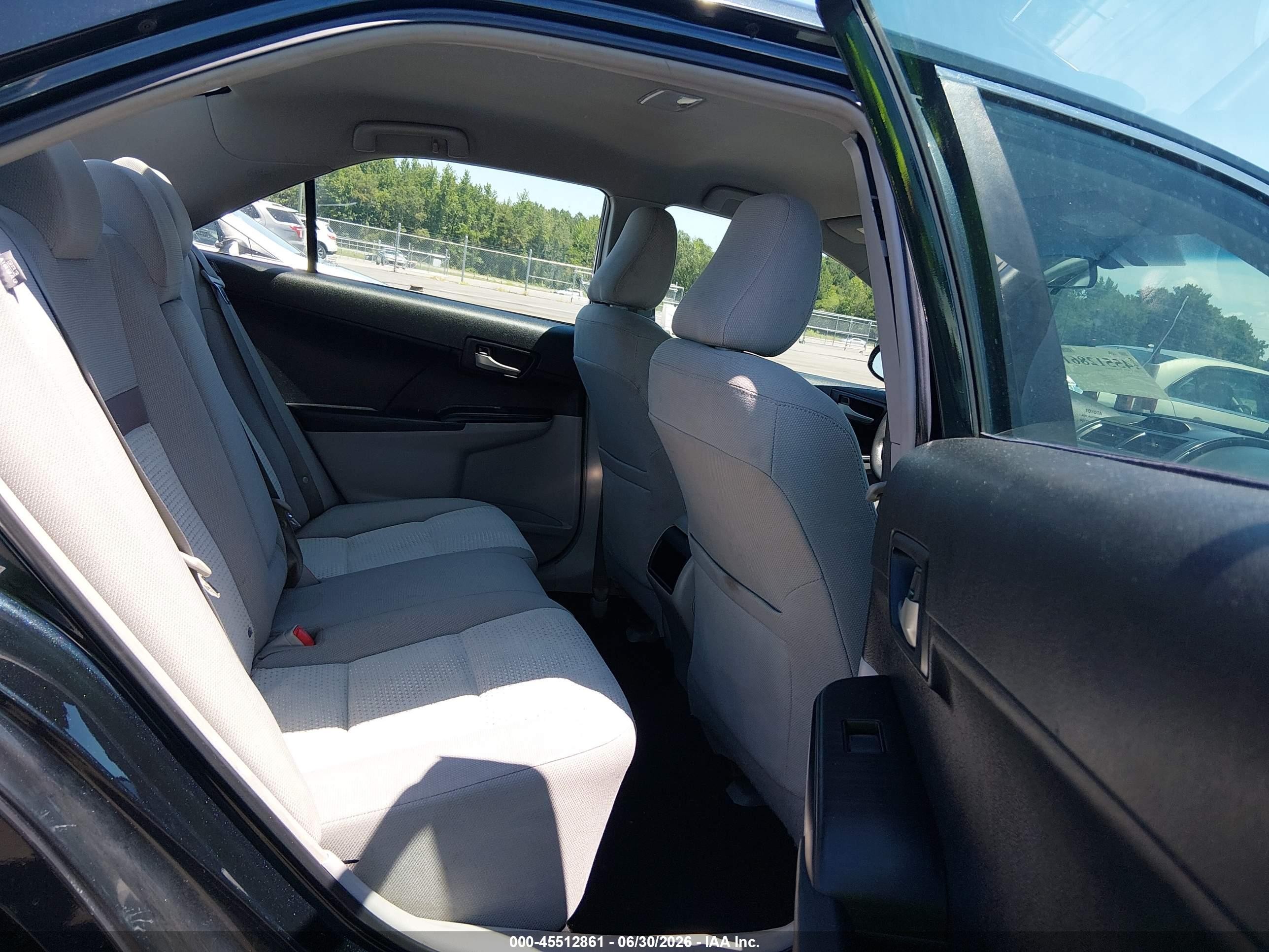 2012 Toyota Camry Le Black vin: 4T4BF1FK3CR268108