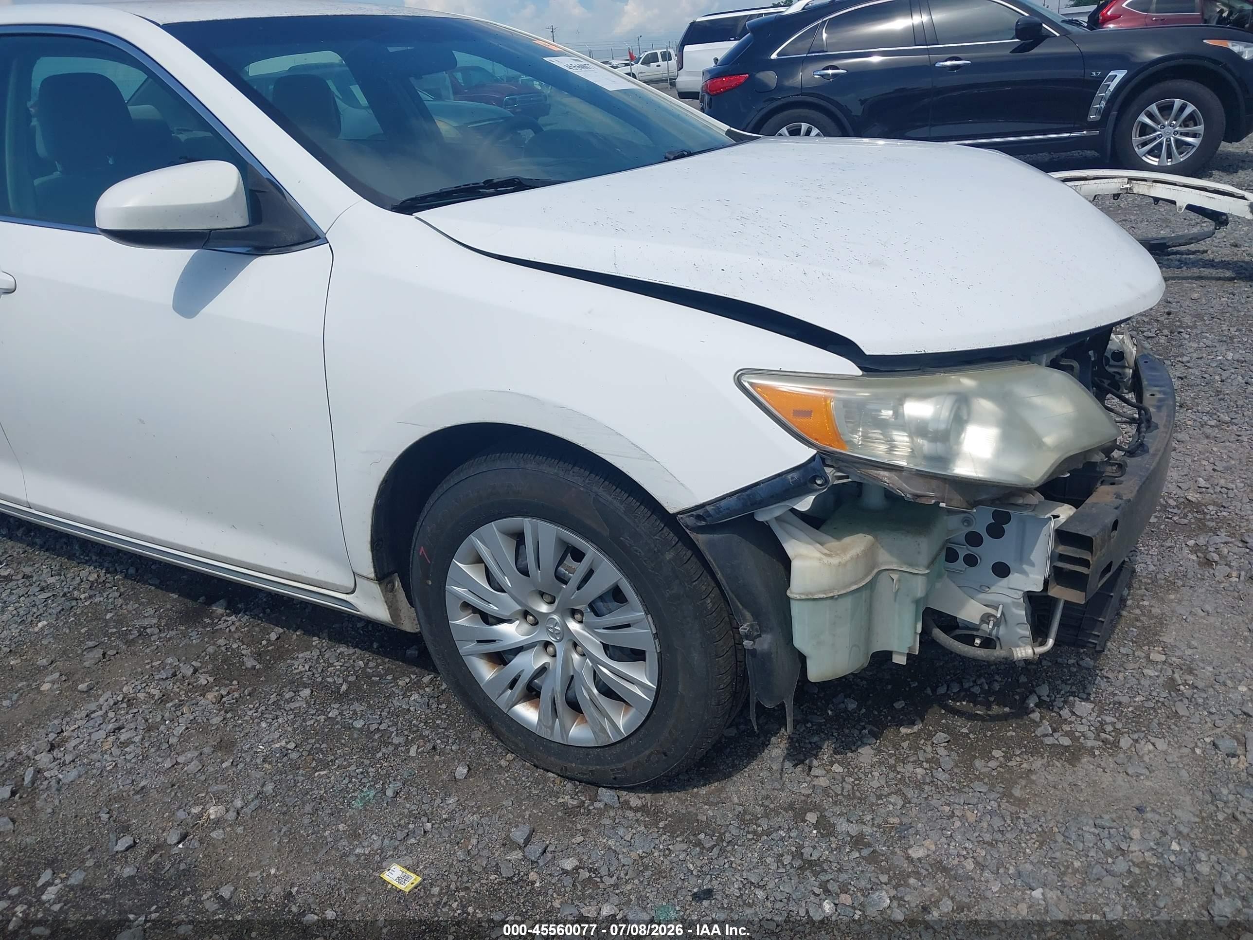 2012 Toyota Camry Le White vin: 4T4BF1FK3CR274121