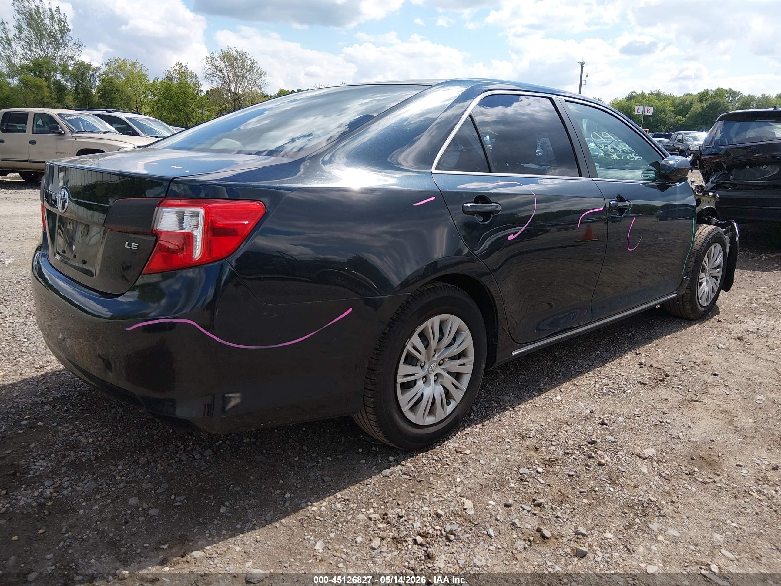 2013 Toyota Camry Le Gray vin: 4T4BF1FK3DR282334