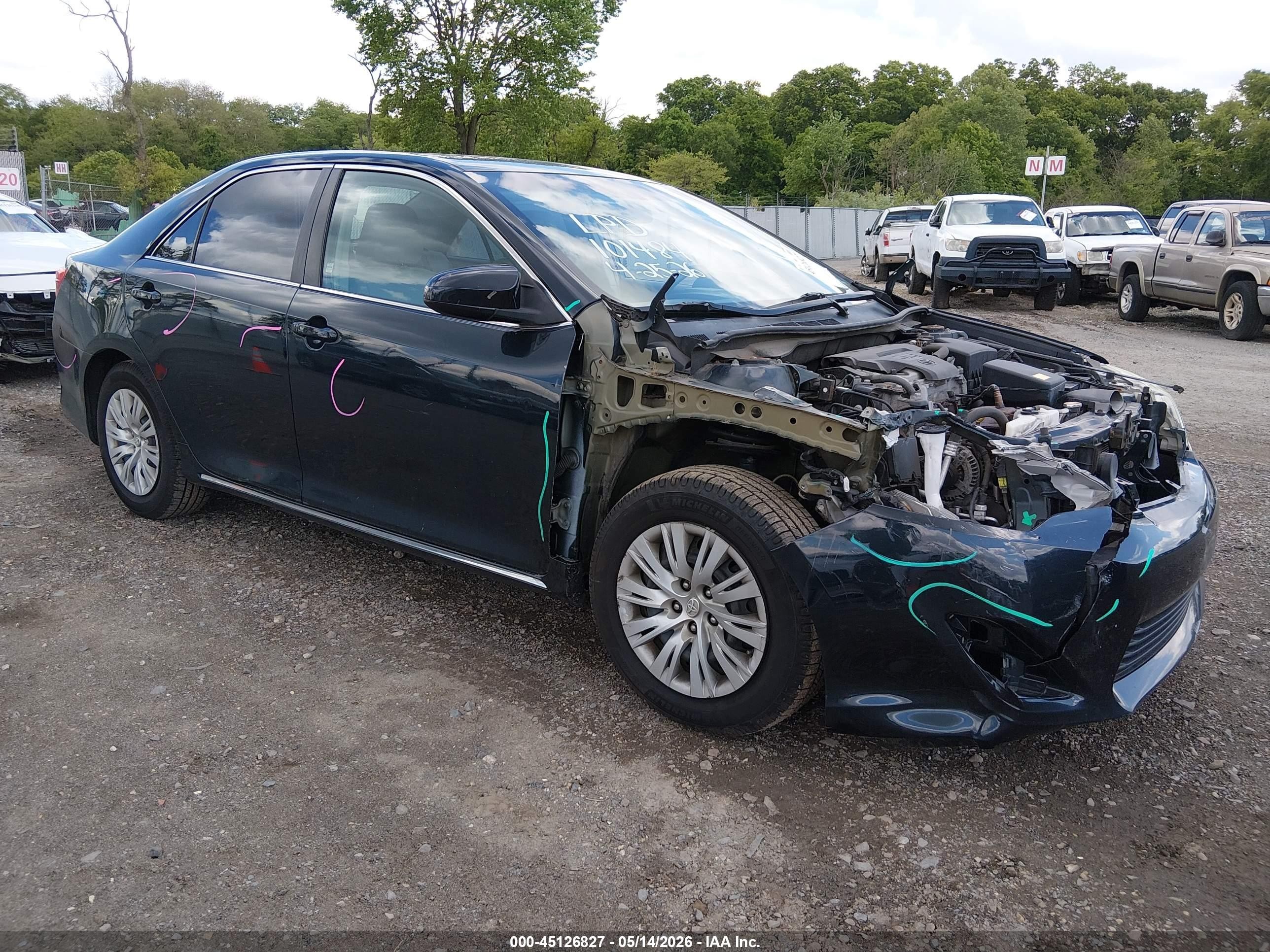 2013 Toyota Camry Le Gray vin: 4T4BF1FK3DR282334