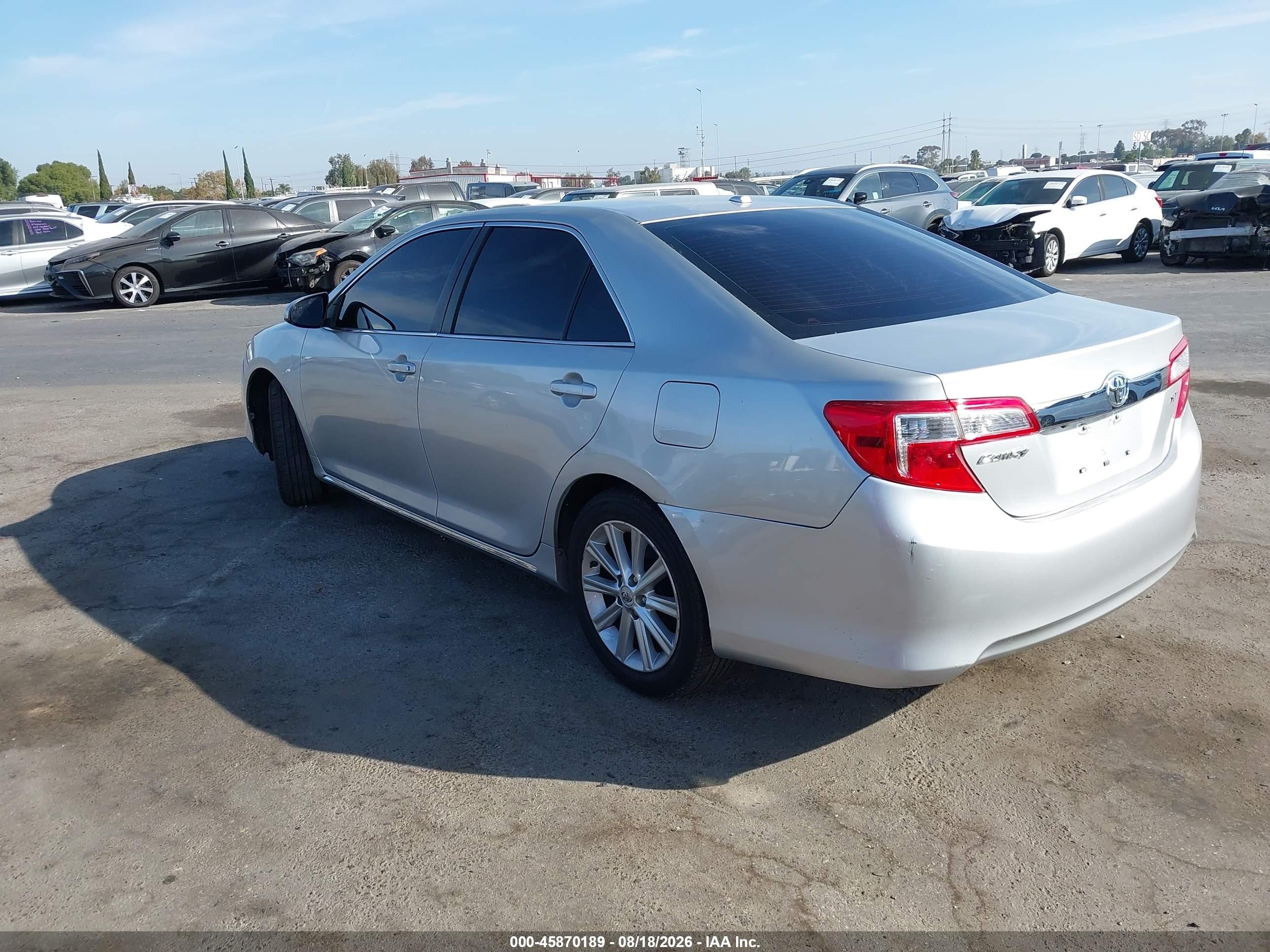 2013 Toyota Camry Xle Silver vin: 4T4BF1FK3DR283953