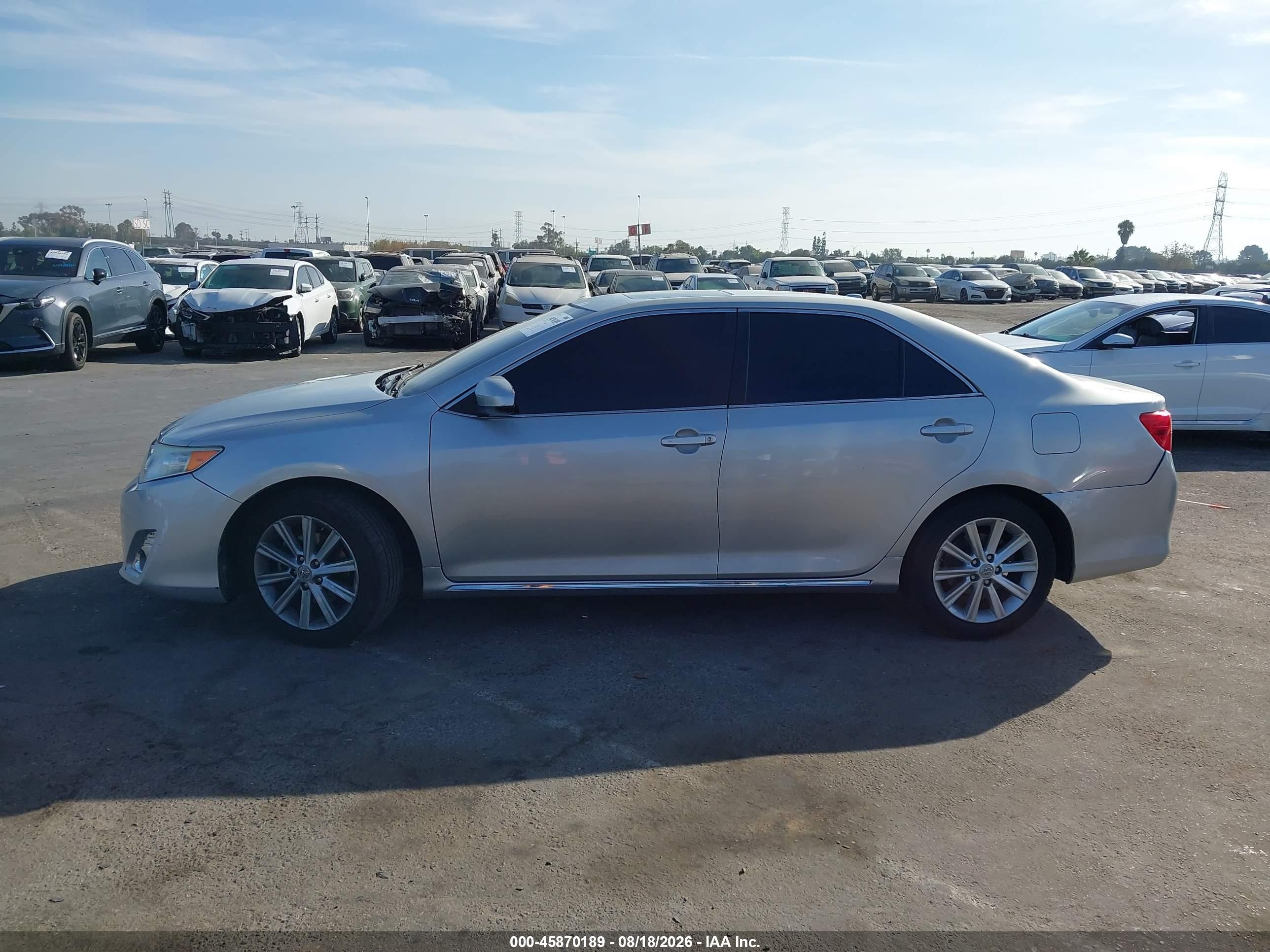 2013 Toyota Camry Xle Silver vin: 4T4BF1FK3DR283953