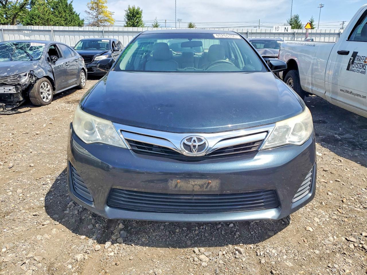 2013 Toyota Camry Le Black vin: 4T4BF1FK3DR284021