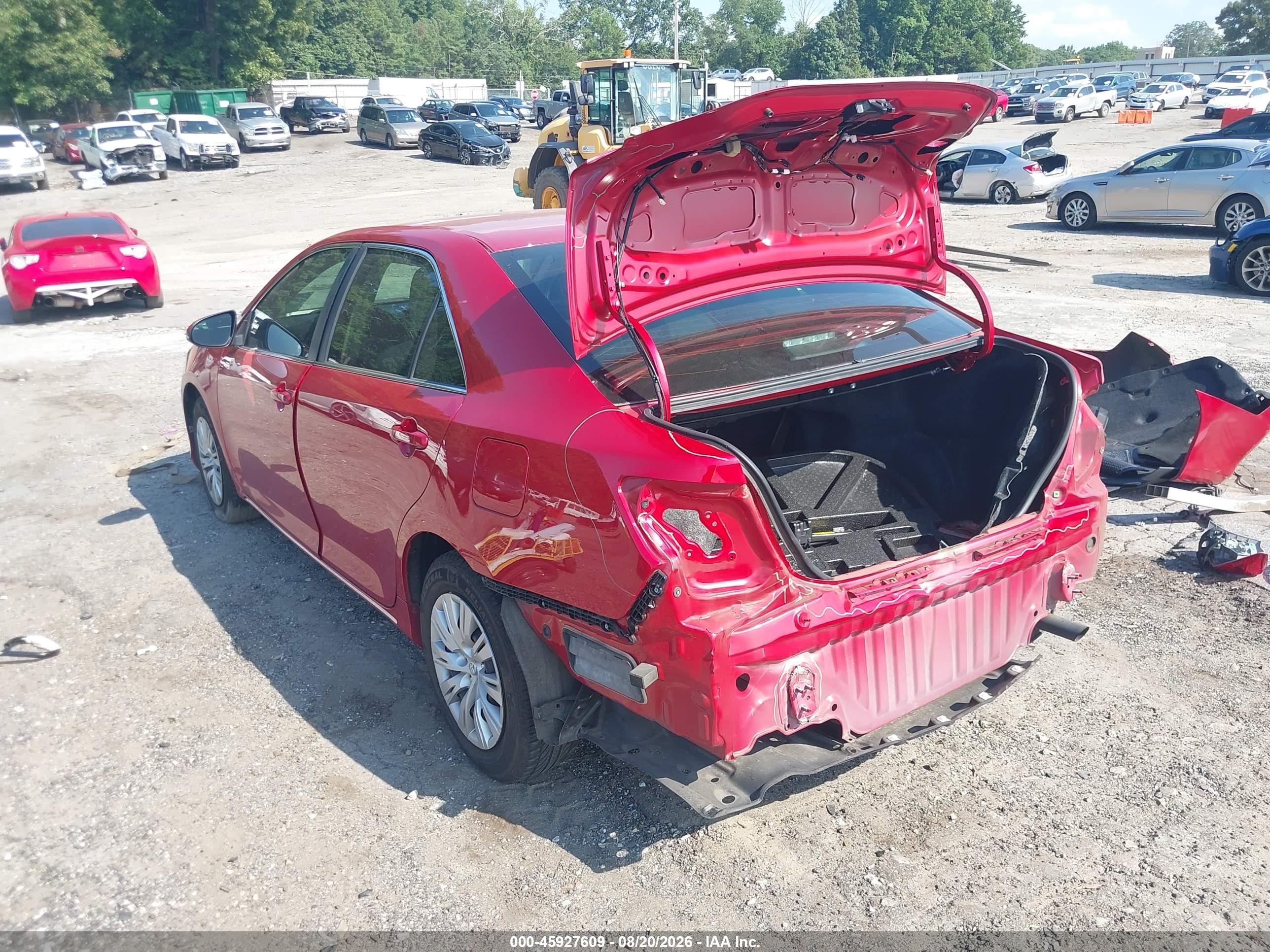2013 Toyota Camry Le Red vin: 4T4BF1FK3DR285945