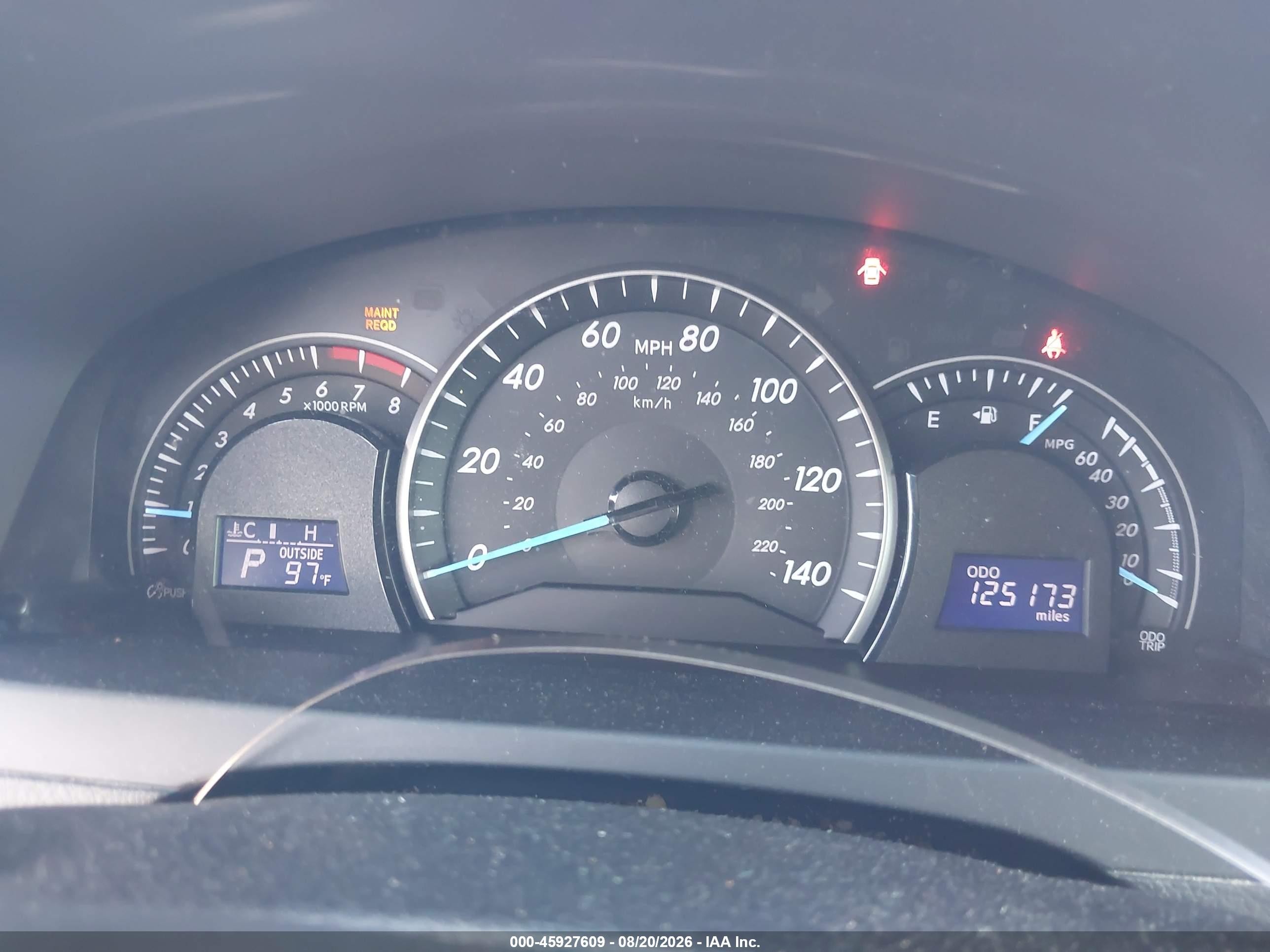2013 Toyota Camry Le Red vin: 4T4BF1FK3DR285945